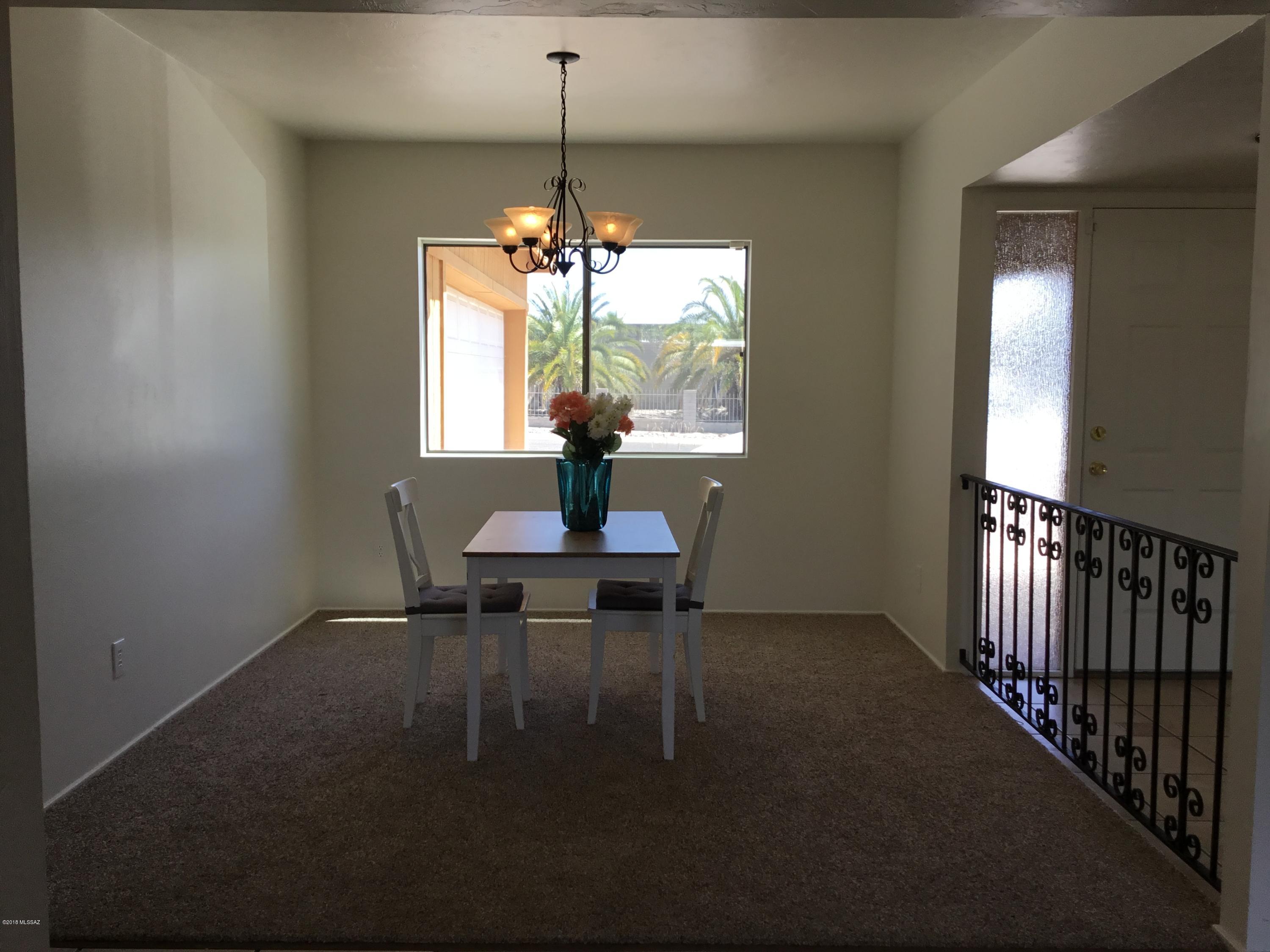 Braewood Terrace (1-107) - Residential