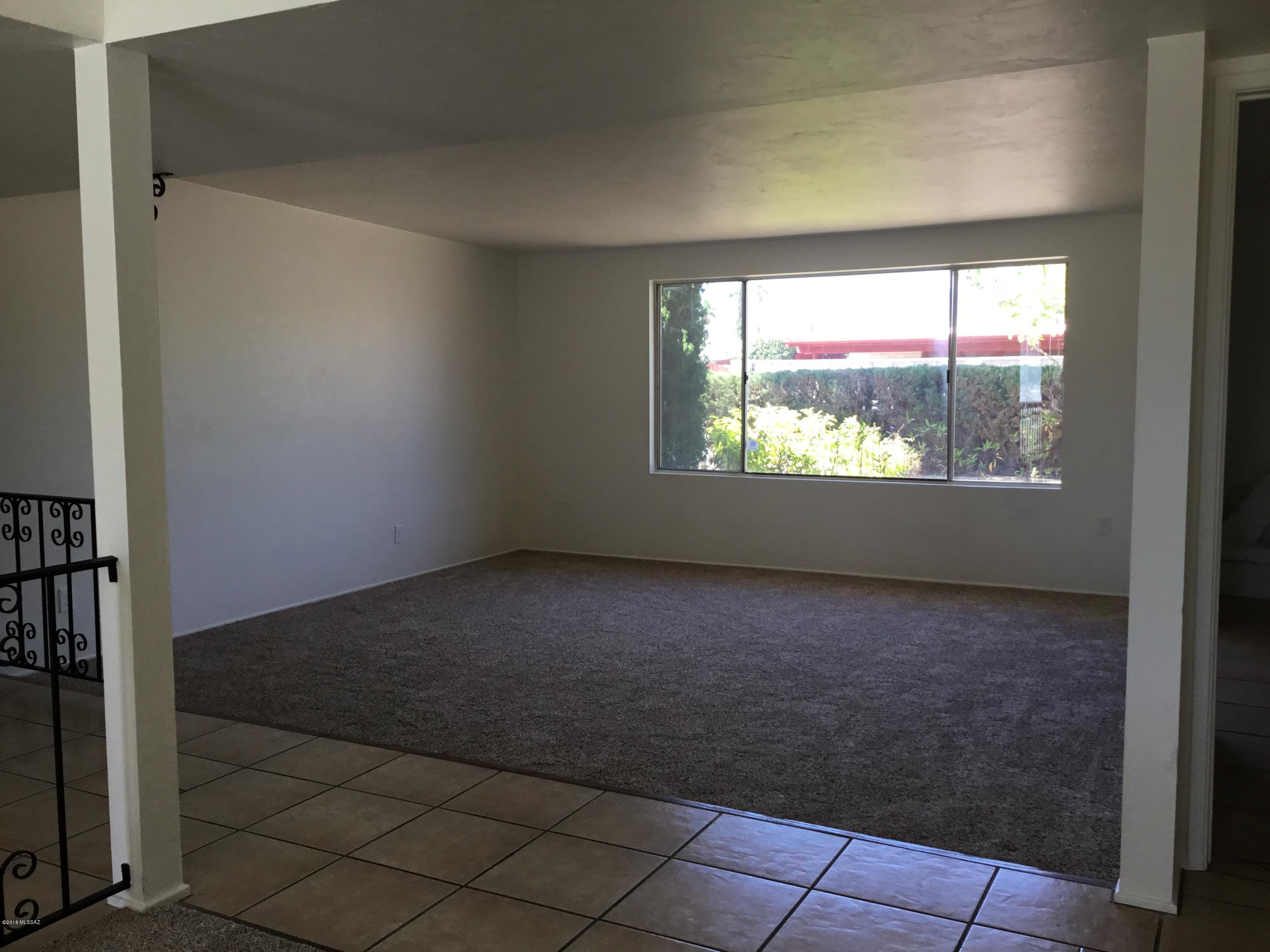 Braewood Terrace (1-107) - Residential