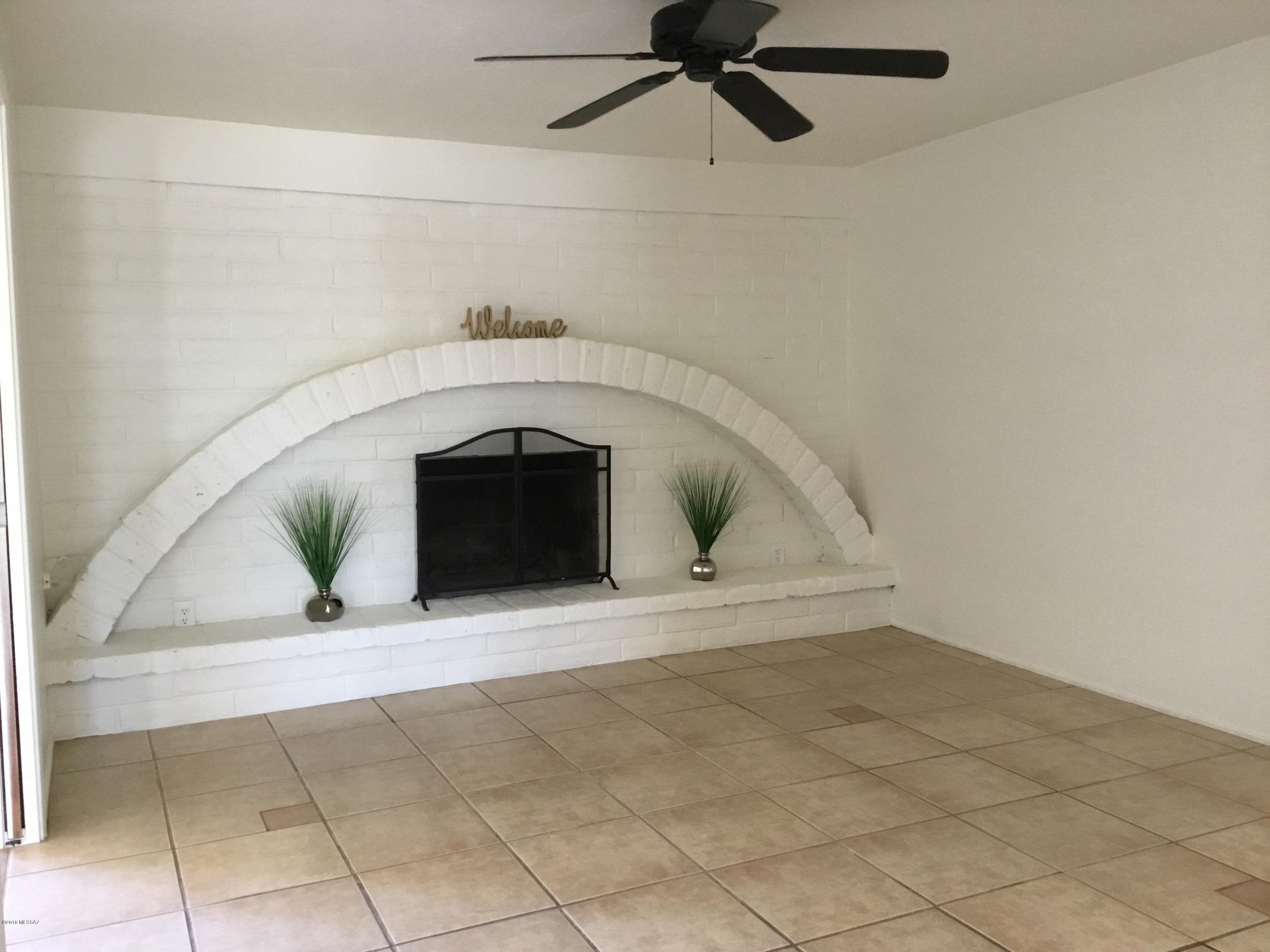 Braewood Terrace (1-107) - Residential