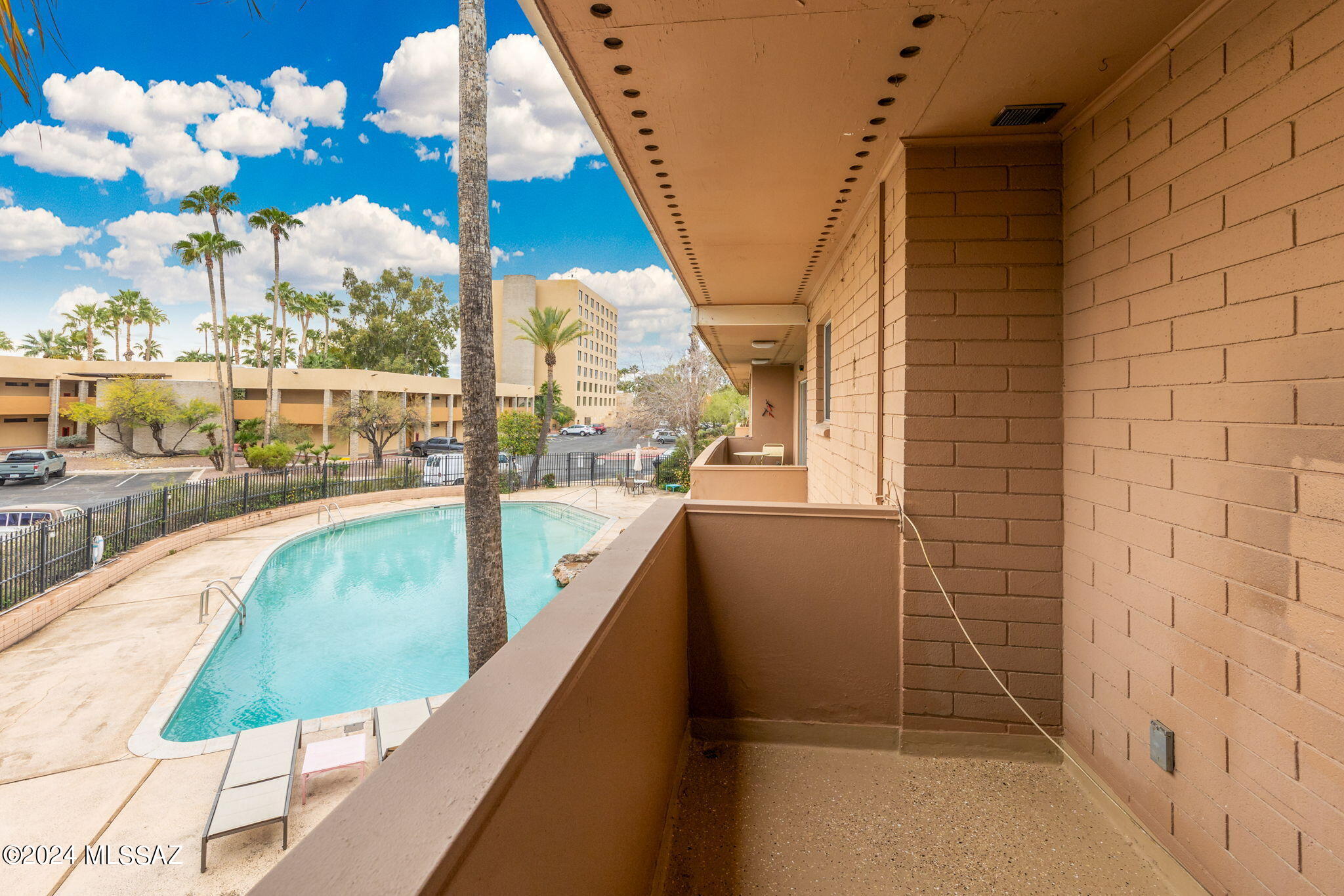 Country Club Heights - Residential