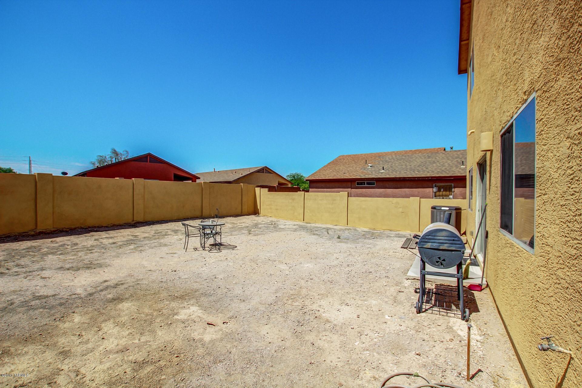 Tres Pueblos - Residential