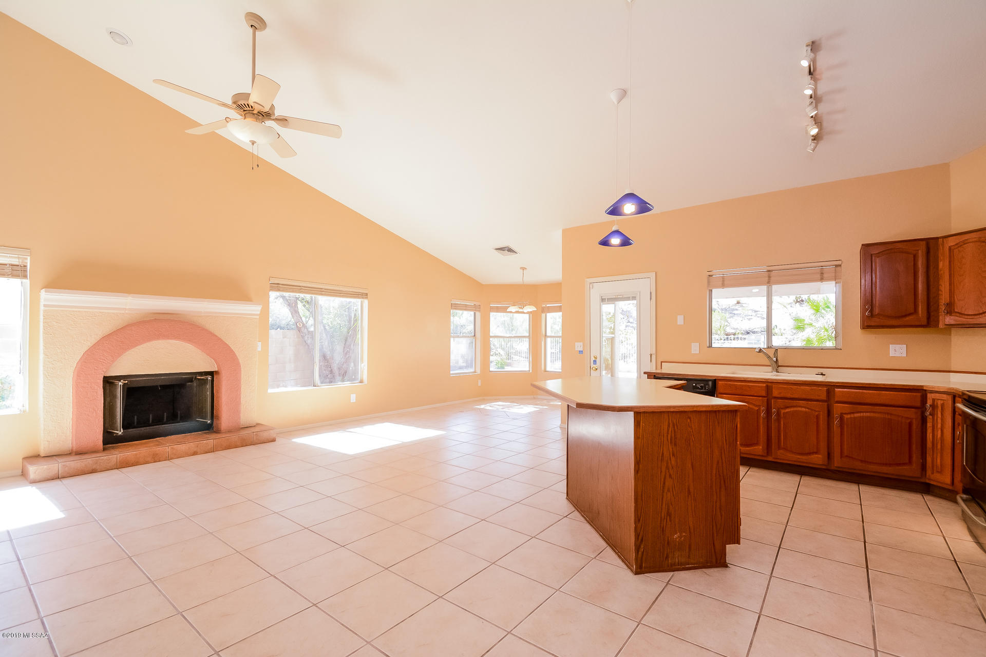 Canada Heights(1-68) - Residential