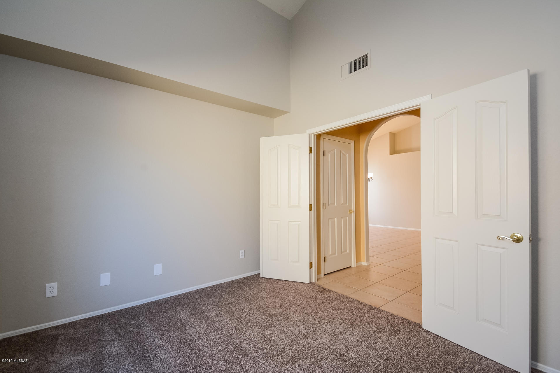 Canada Heights(1-68) - Residential