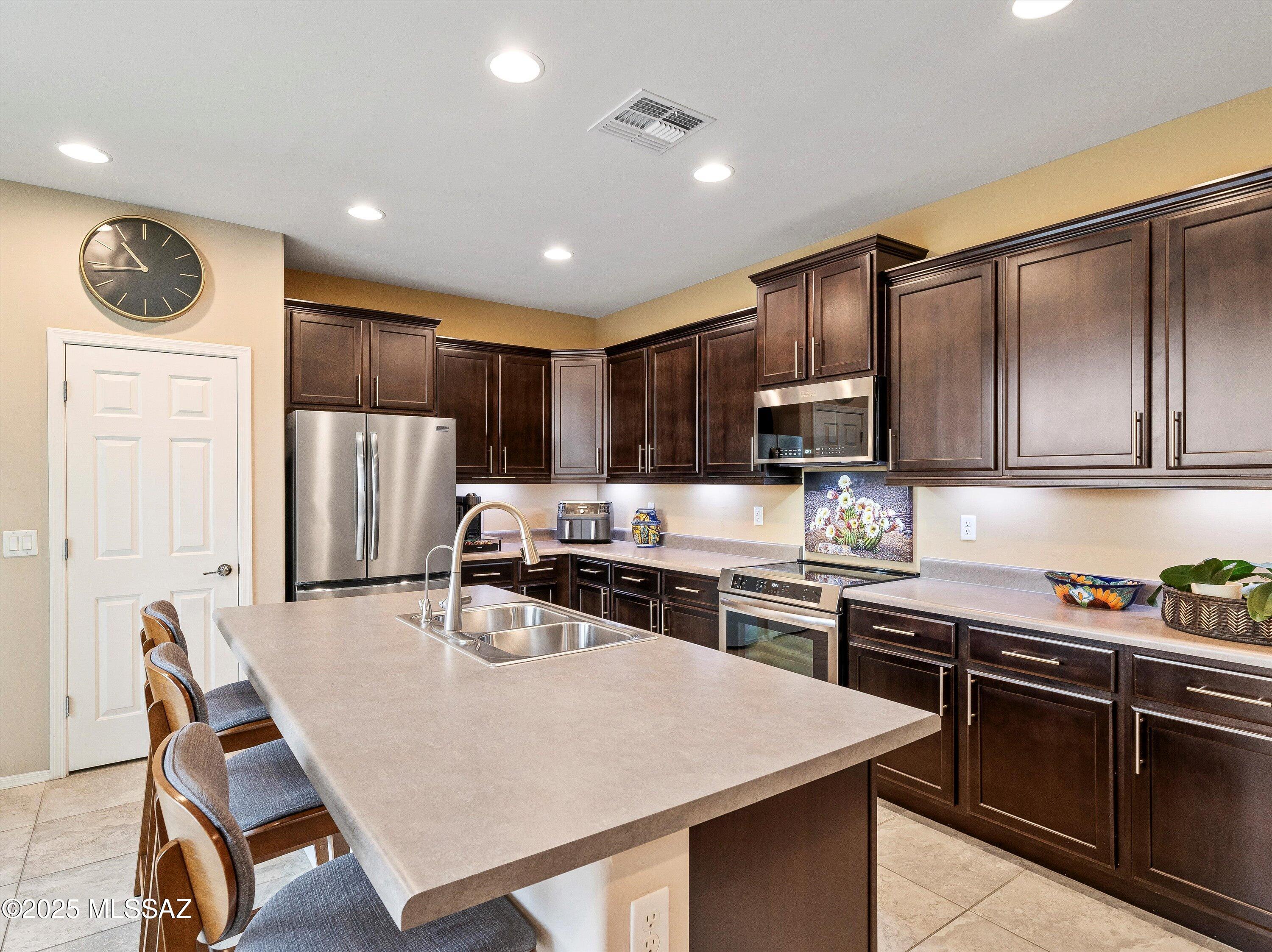 Four Seasons Phase 1 - Residential