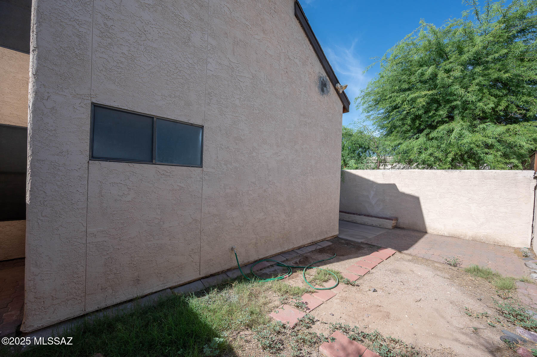 Casa Gallego (1-76) - Residential
