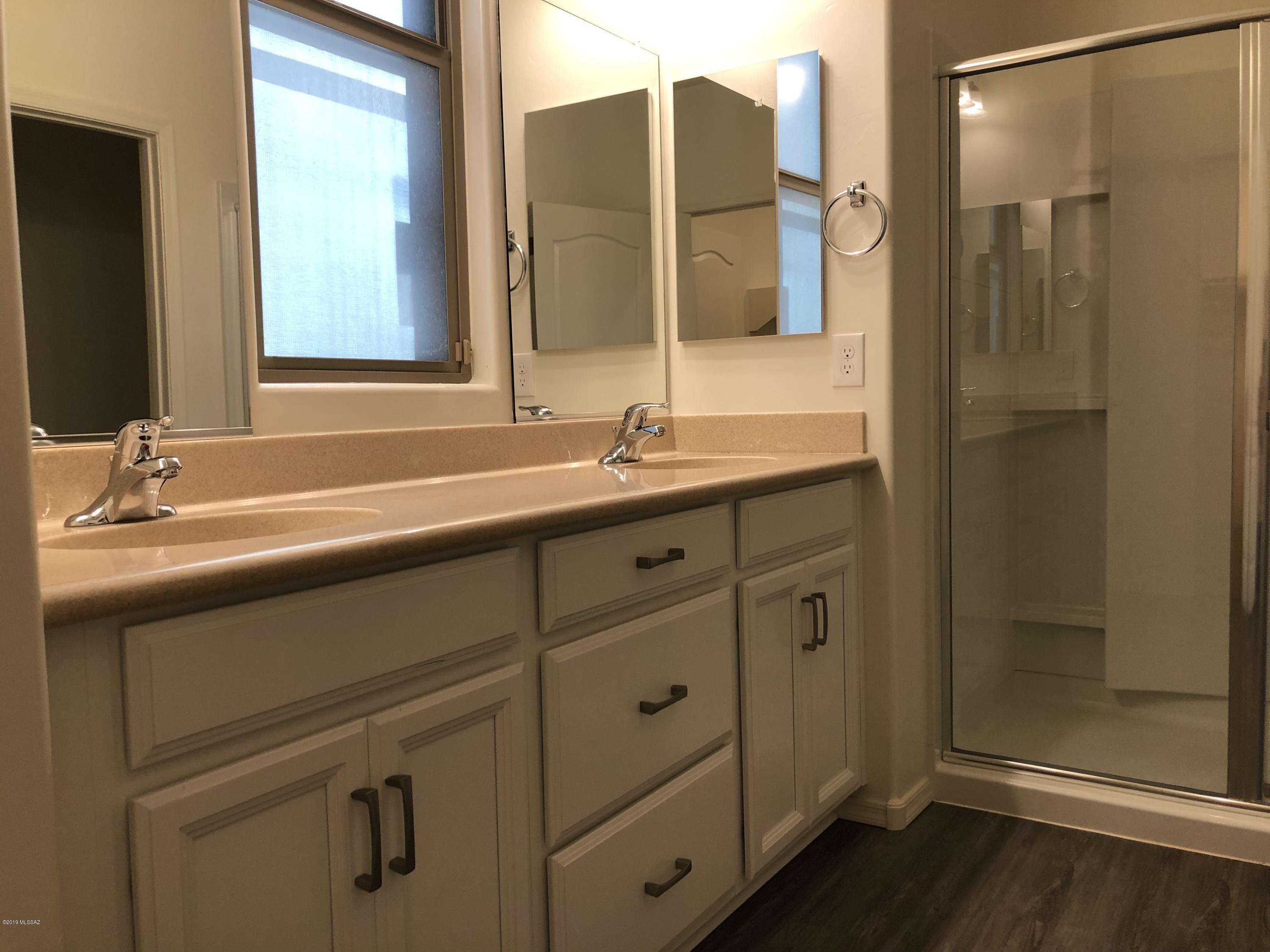 La Estancia De Tucson (1-330) - Residential