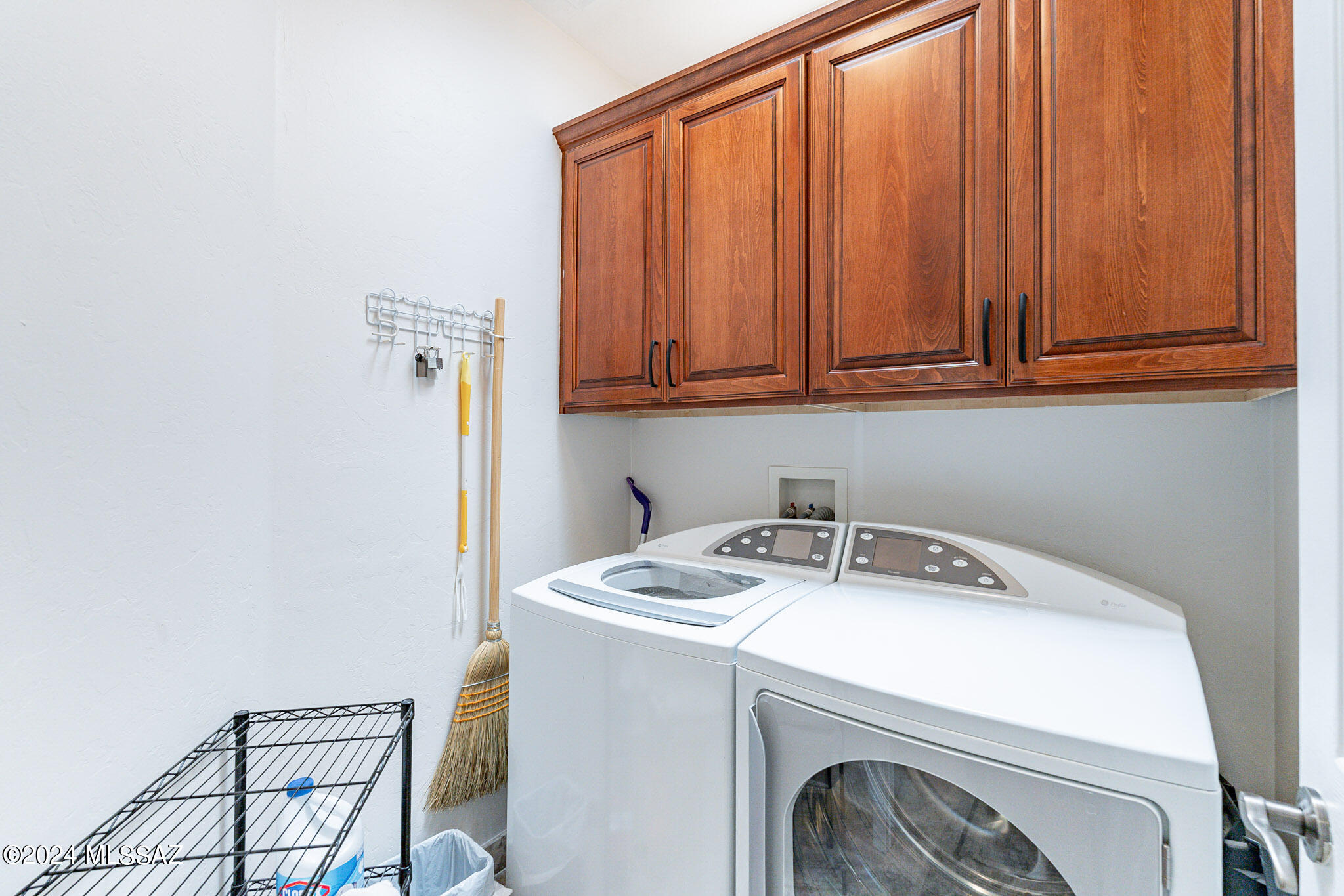 The Ridge At Ventana Canyon (1-63) - Residential Lease