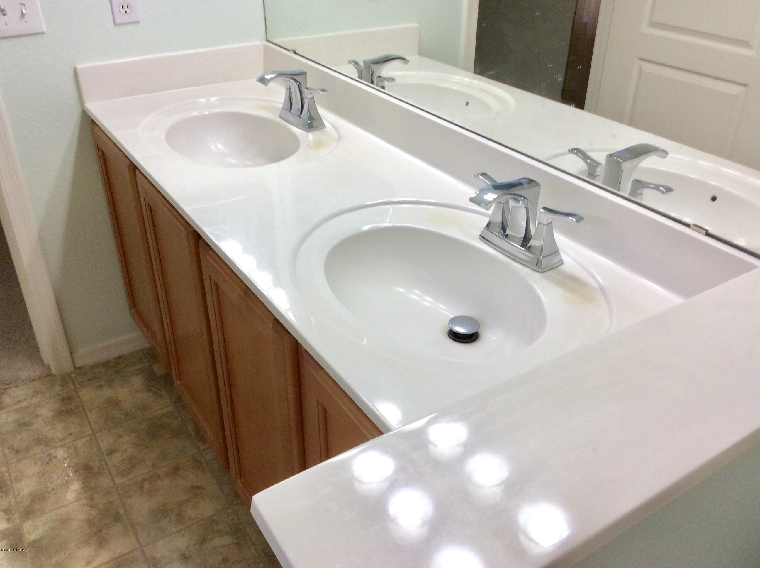 Copper Moon - Residential Lease