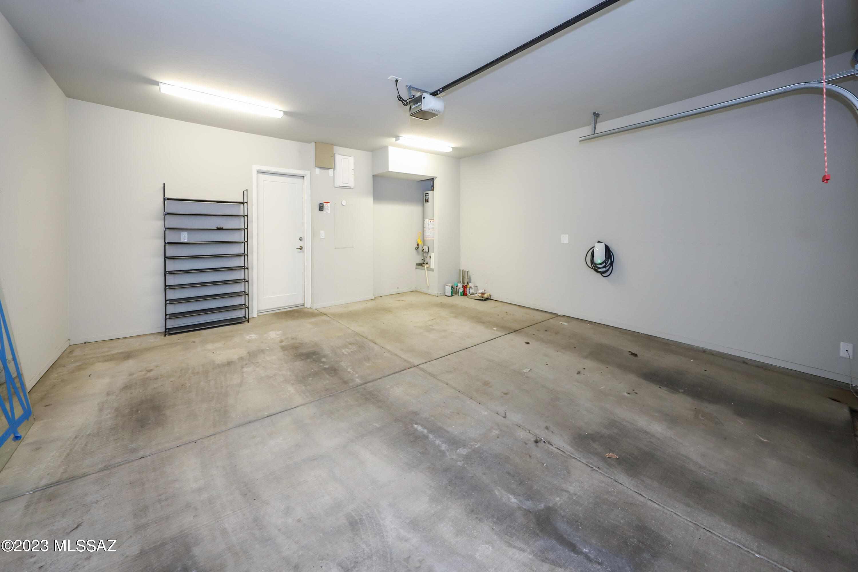 Park Modern SQ20171350679 - Residential