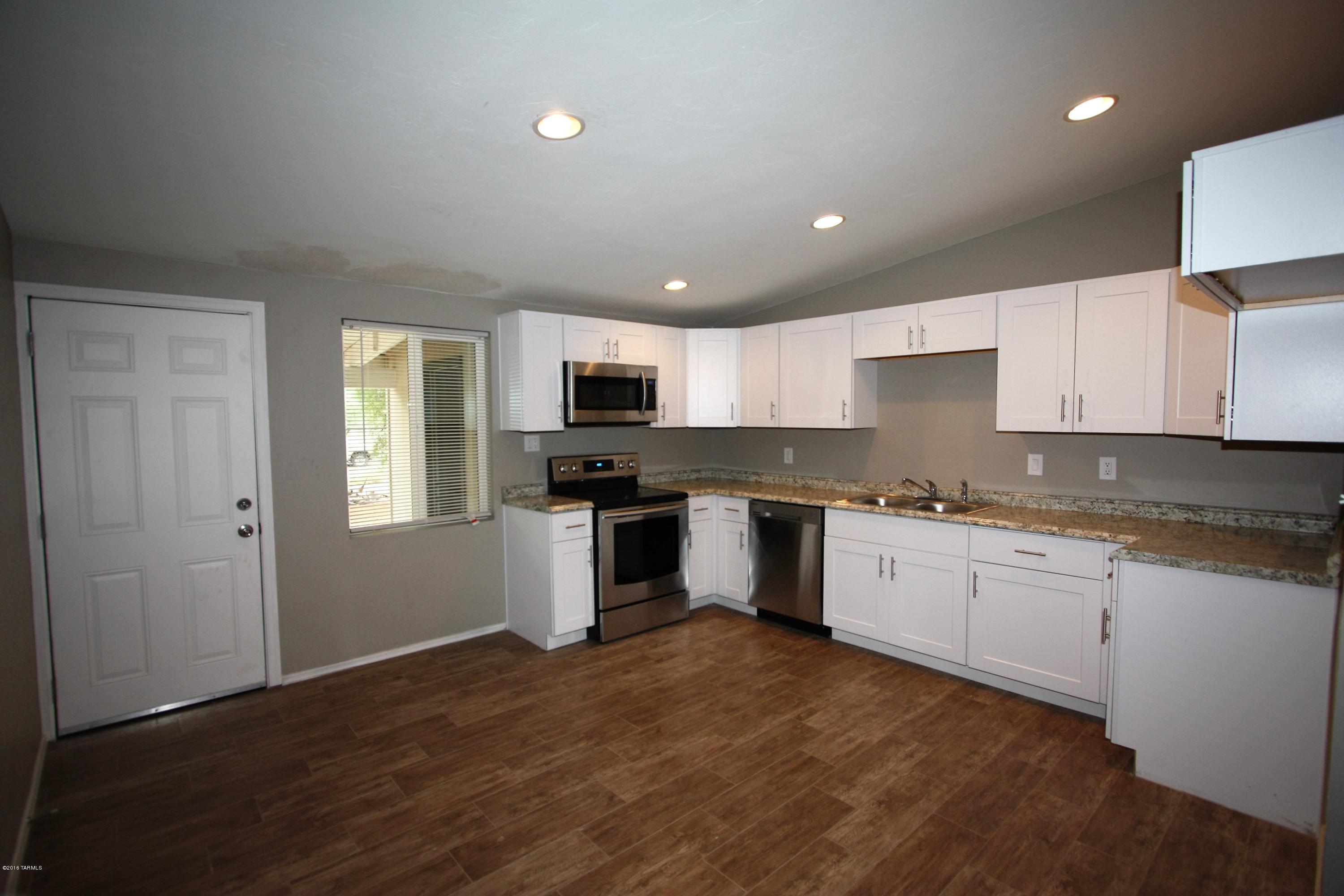 Great location near downtown!