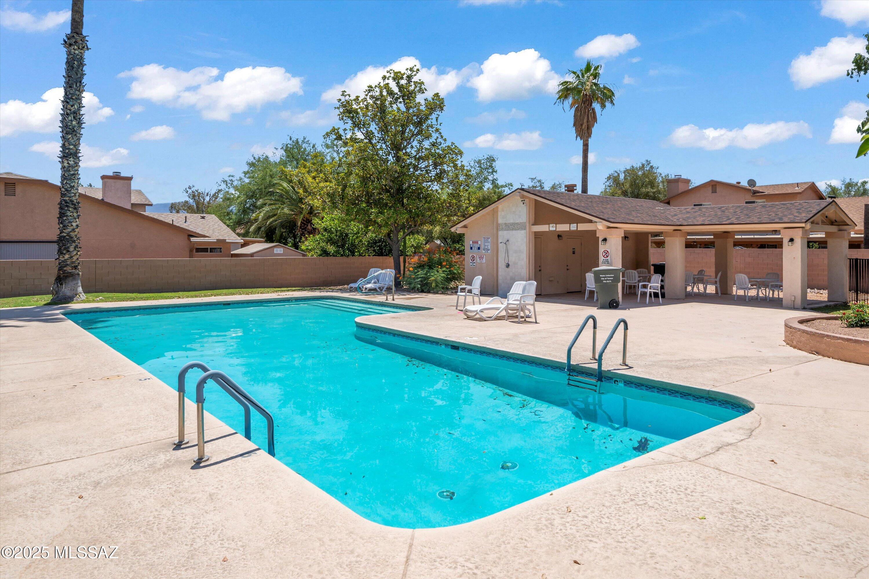 Rancho Tranquilo Este (1-60) - Residential