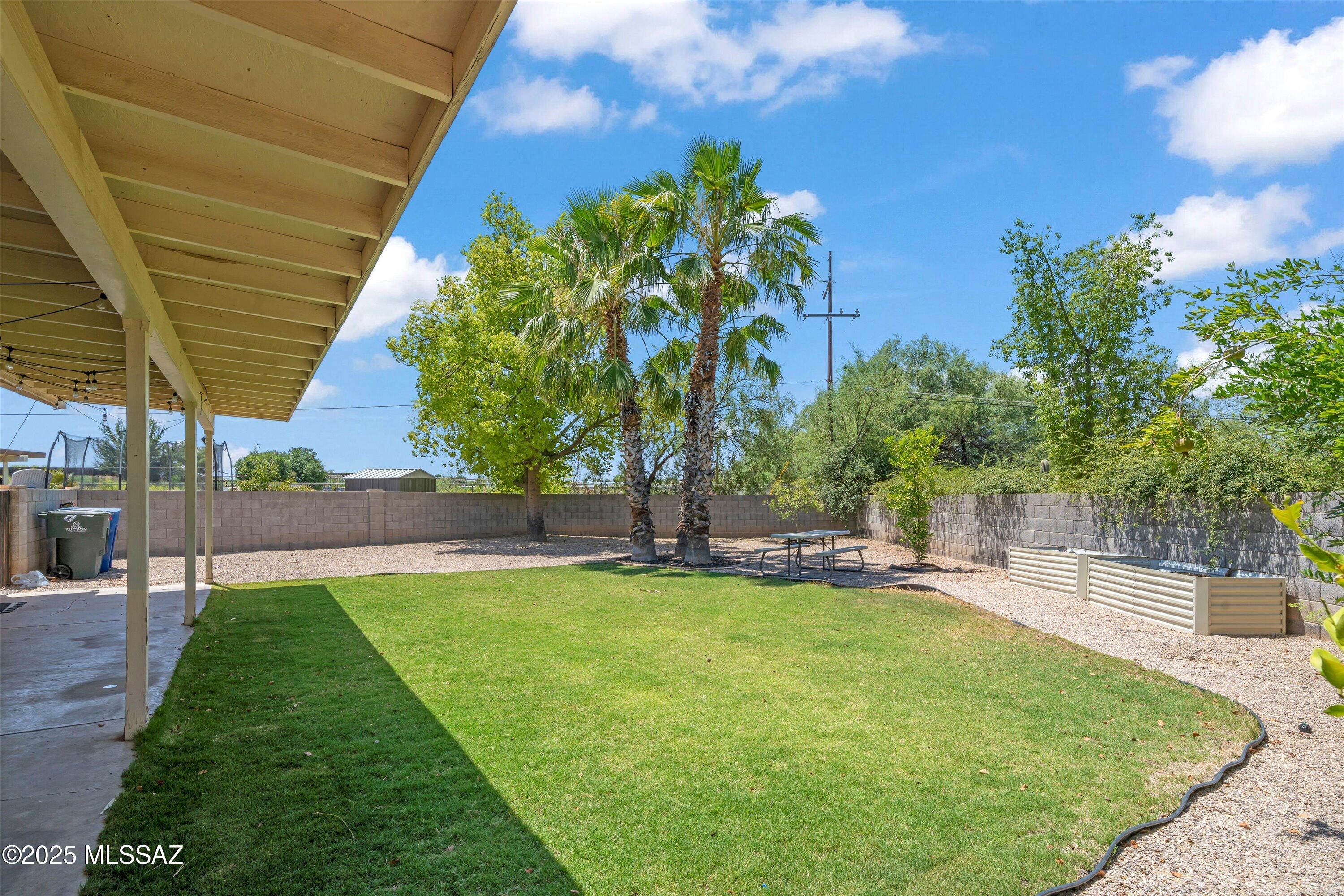 Rancho Tranquilo Este (1-60) - Residential