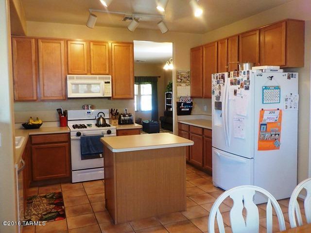 Rancho Del Lago (207-388) - Residential Lease