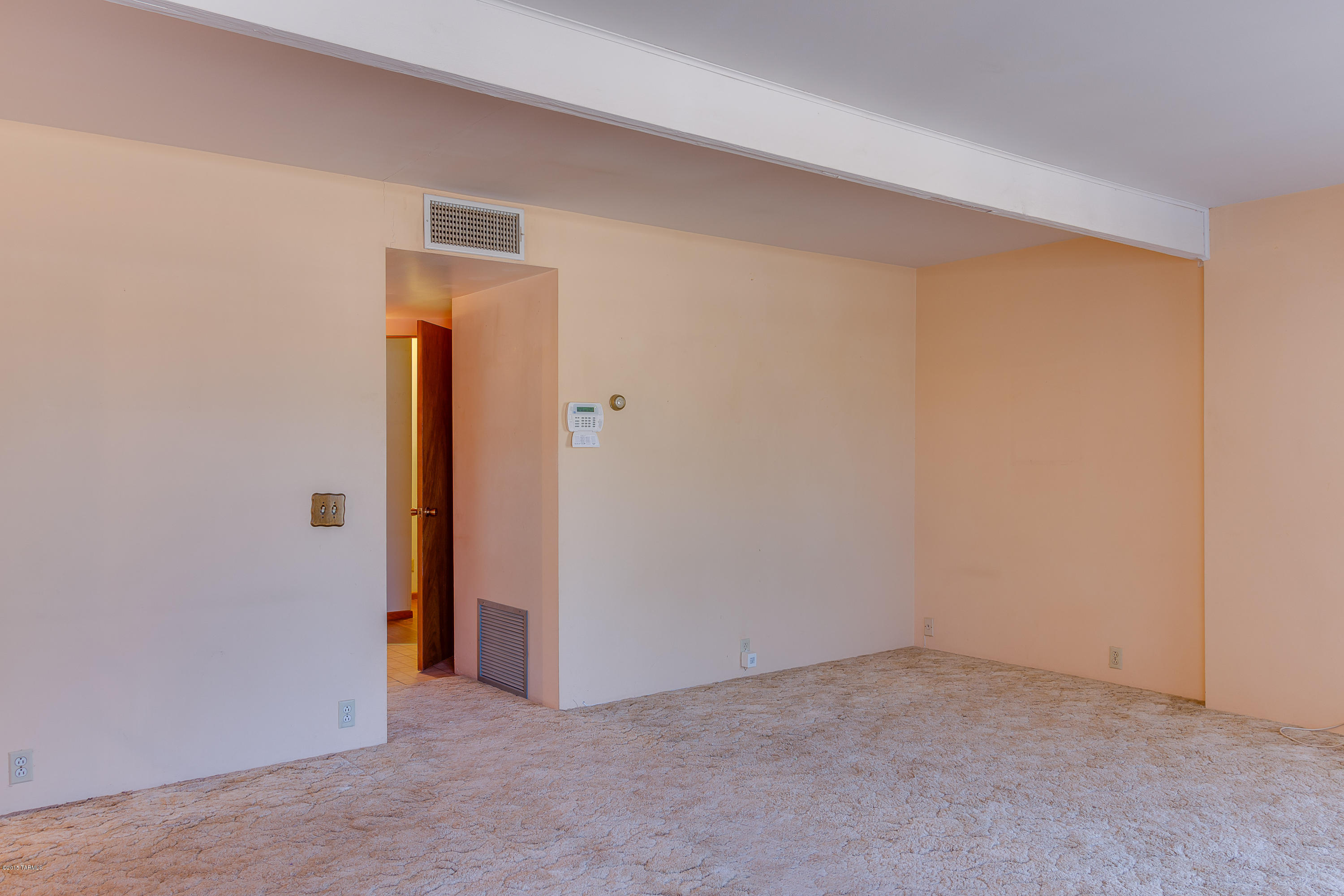 Los Ranchitos - Residential