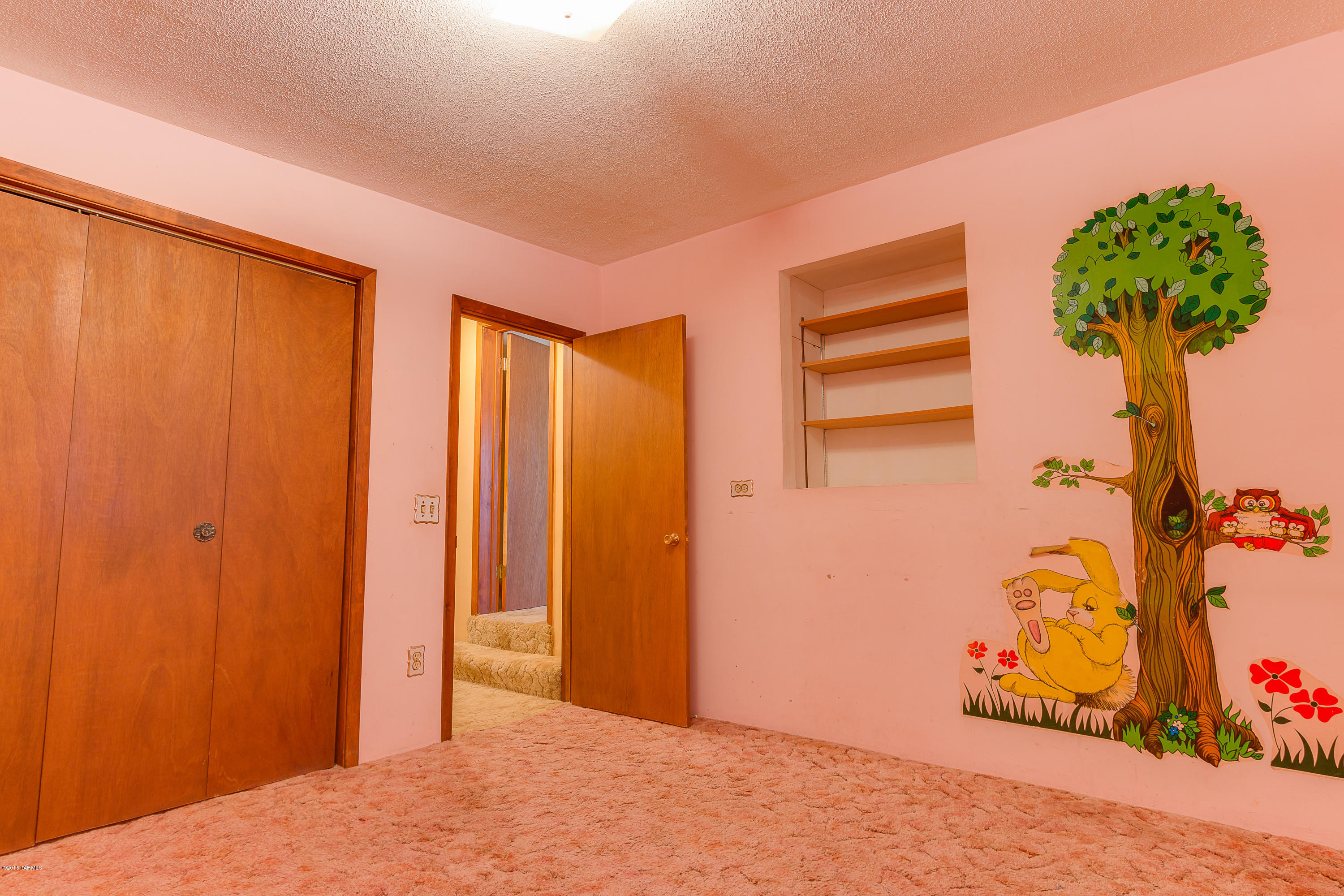 Los Ranchitos - Residential