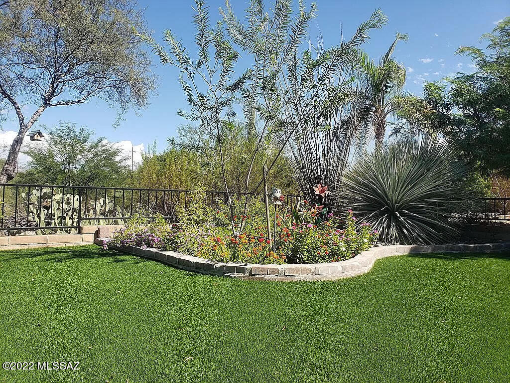 Rancho Del Este (149-187) - Residential