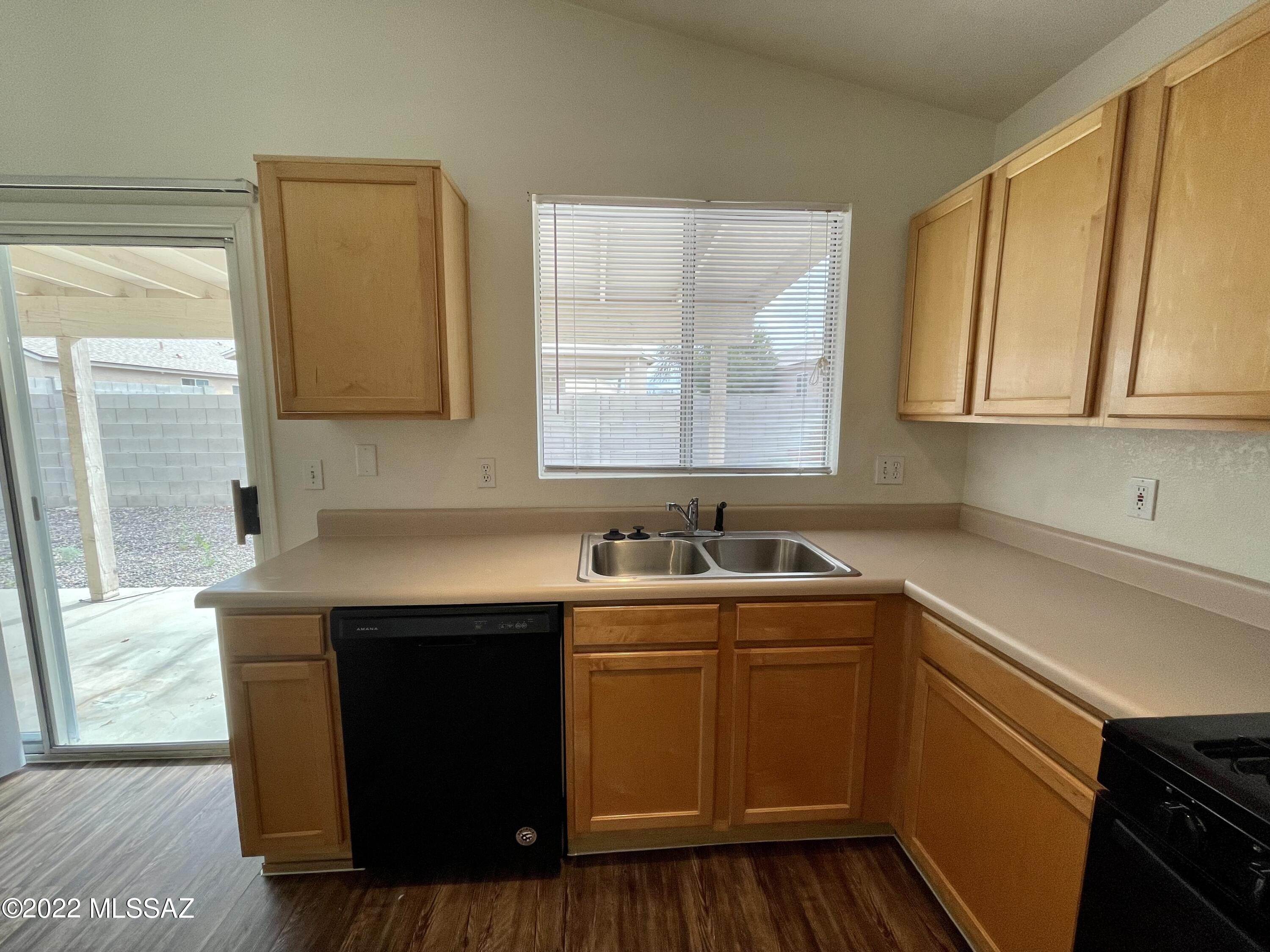 Wilmot Vista II (1-145) - Residential Lease
