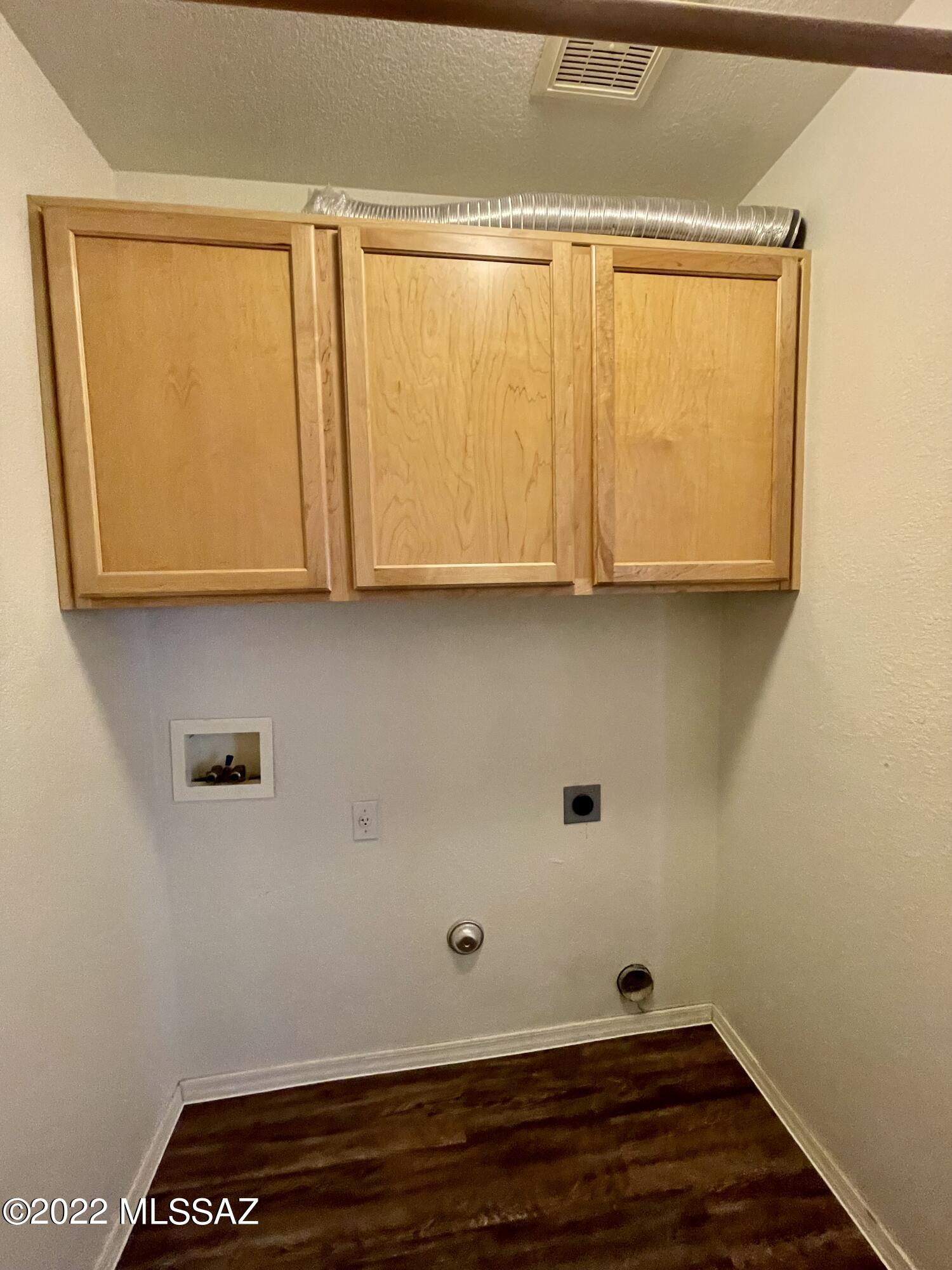 Wilmot Vista II (1-145) - Residential Lease