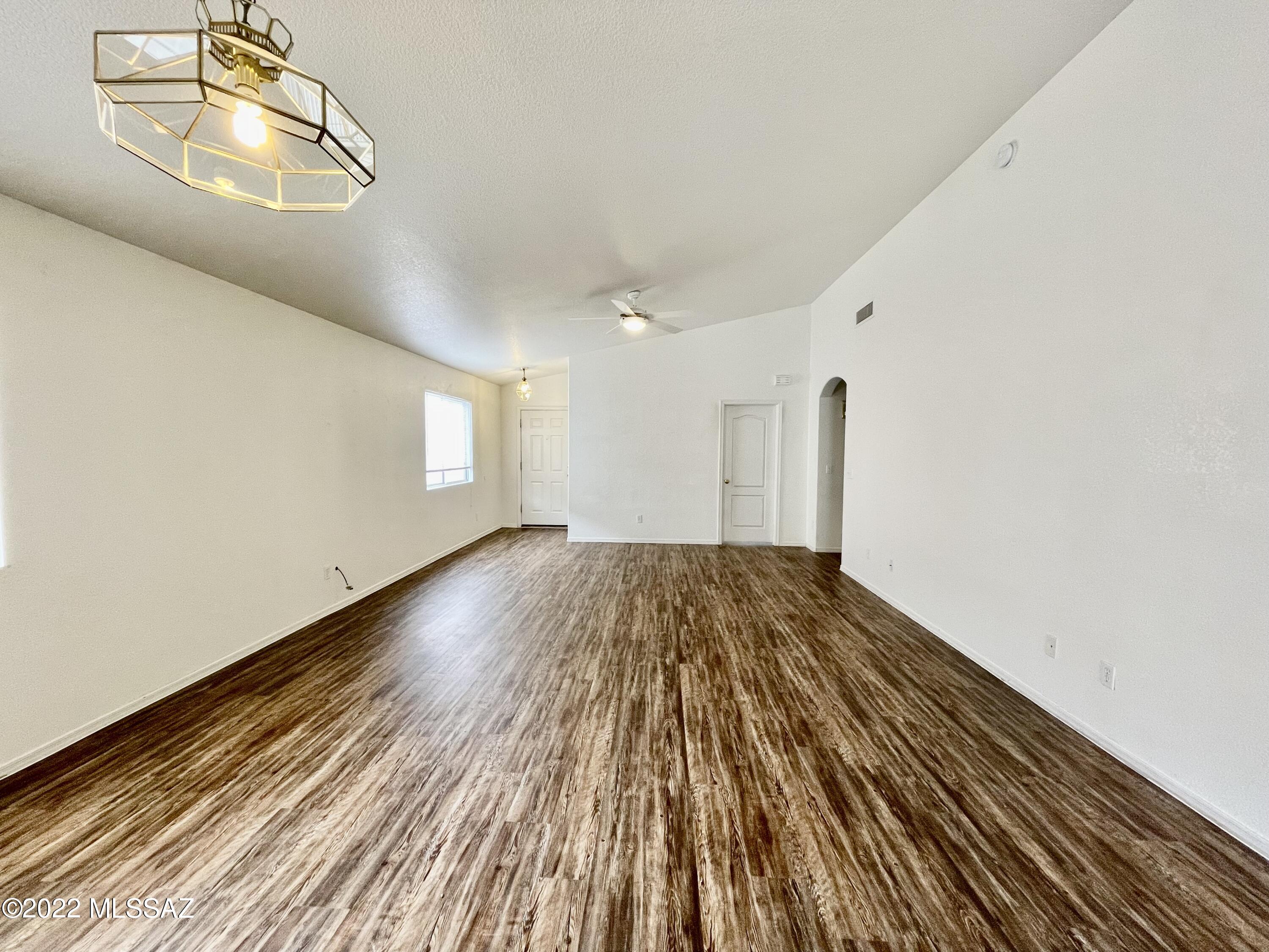 Wilmot Vista II (1-145) - Residential Lease