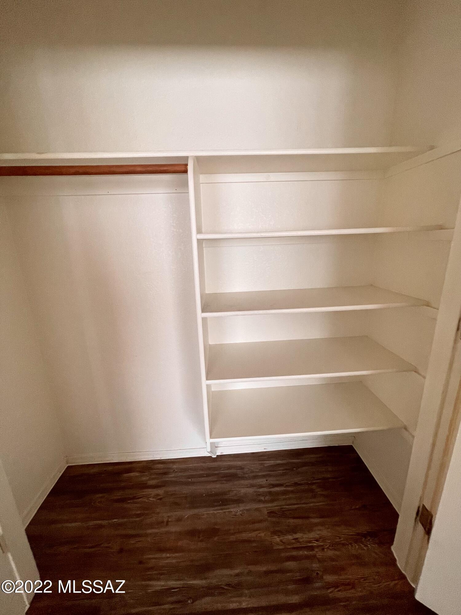 Wilmot Vista II (1-145) - Residential Lease