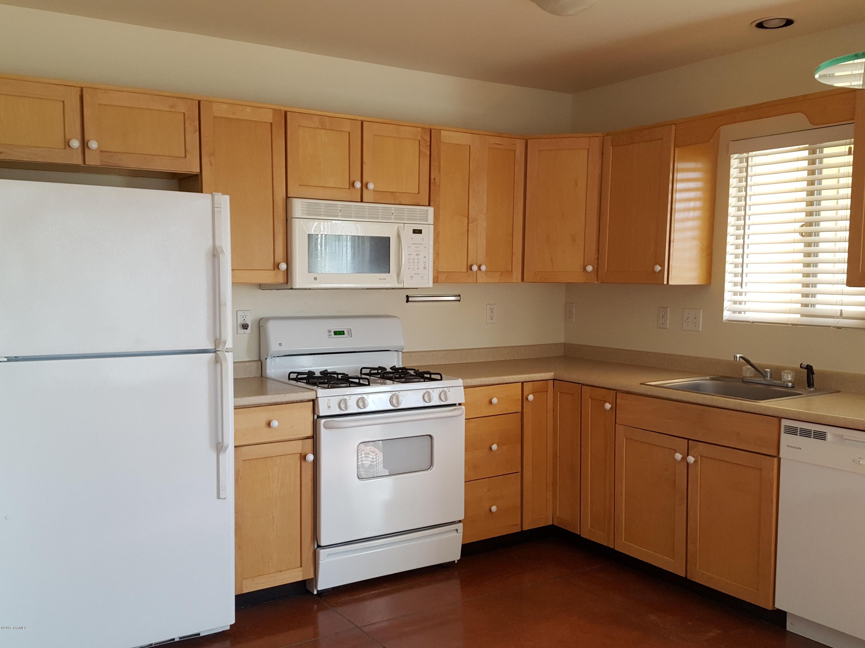 Manlove Addition - Residential Lease