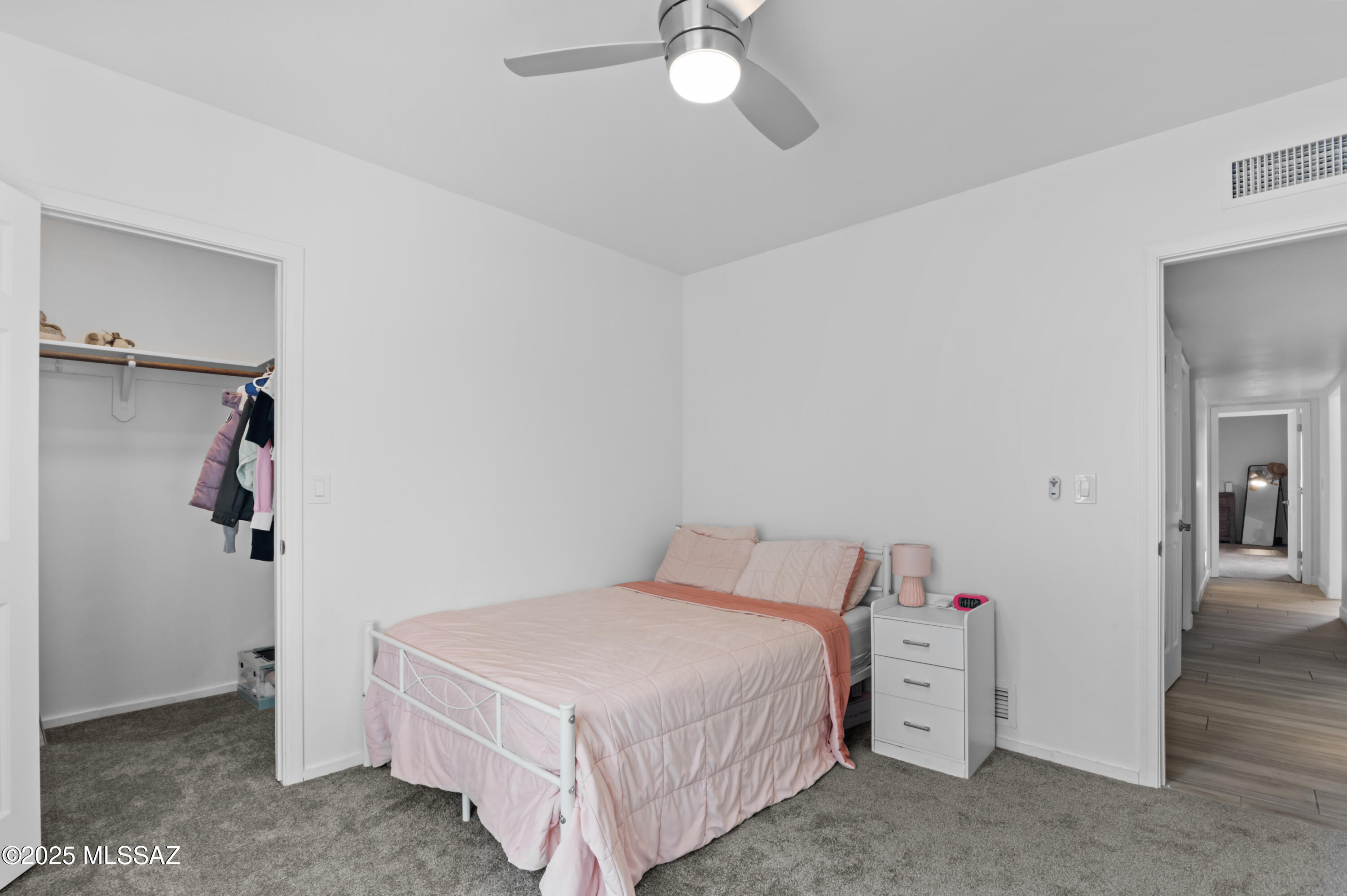 Catalina Madre (1-70) - Residential