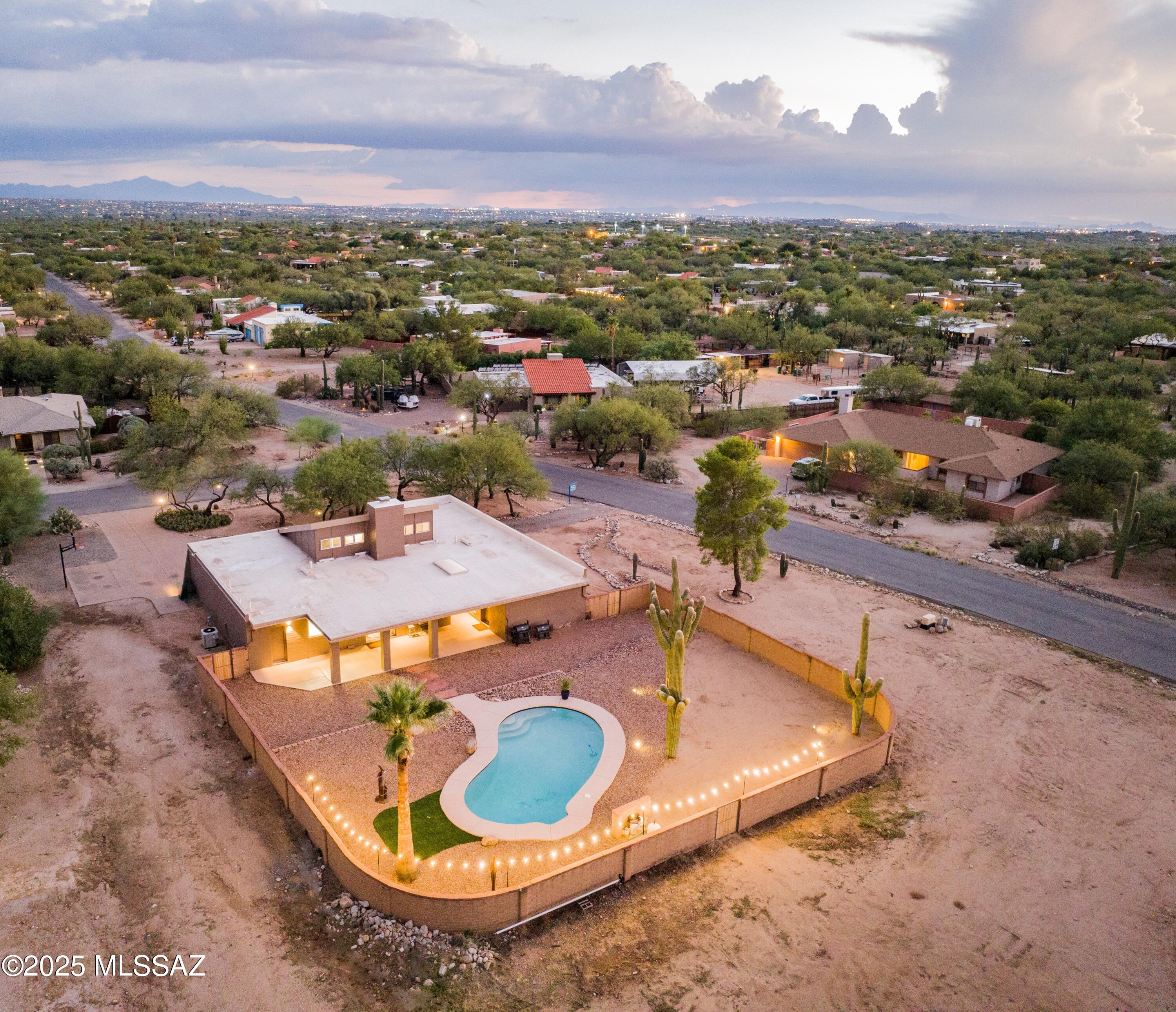 Catalina Madre (1-70) - Residential