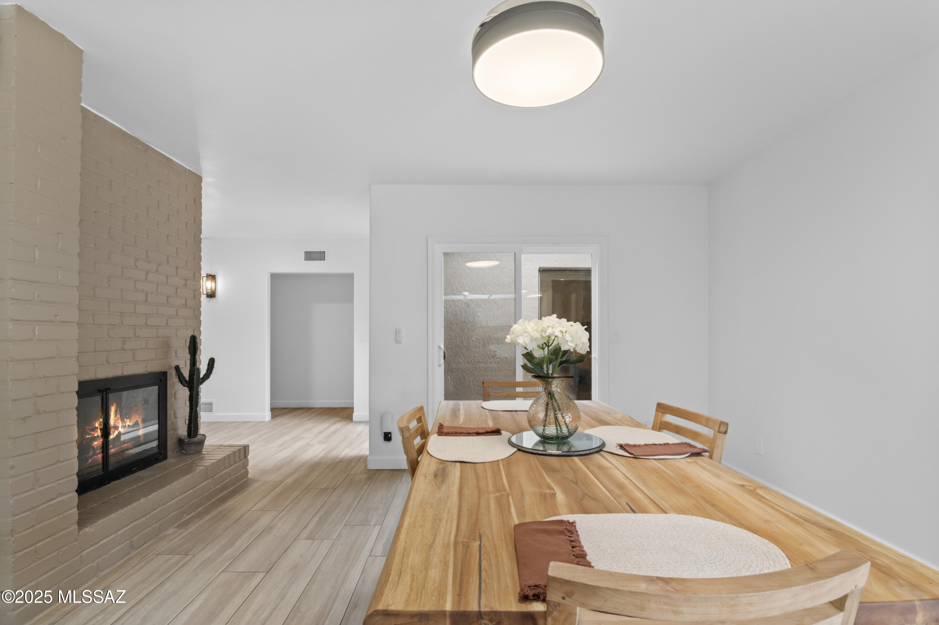 Catalina Madre (1-70) - Residential