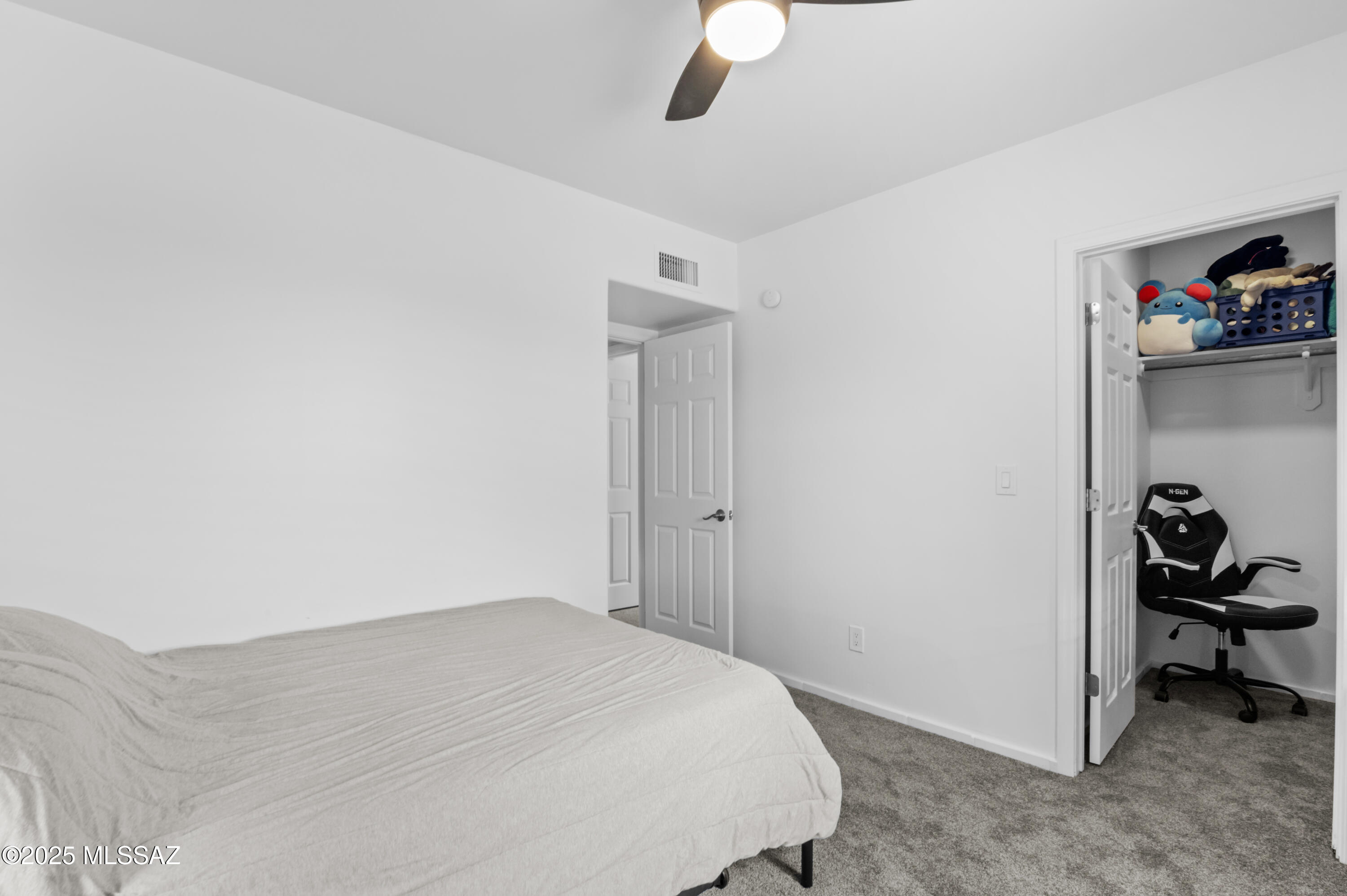 Catalina Madre (1-70) - Residential