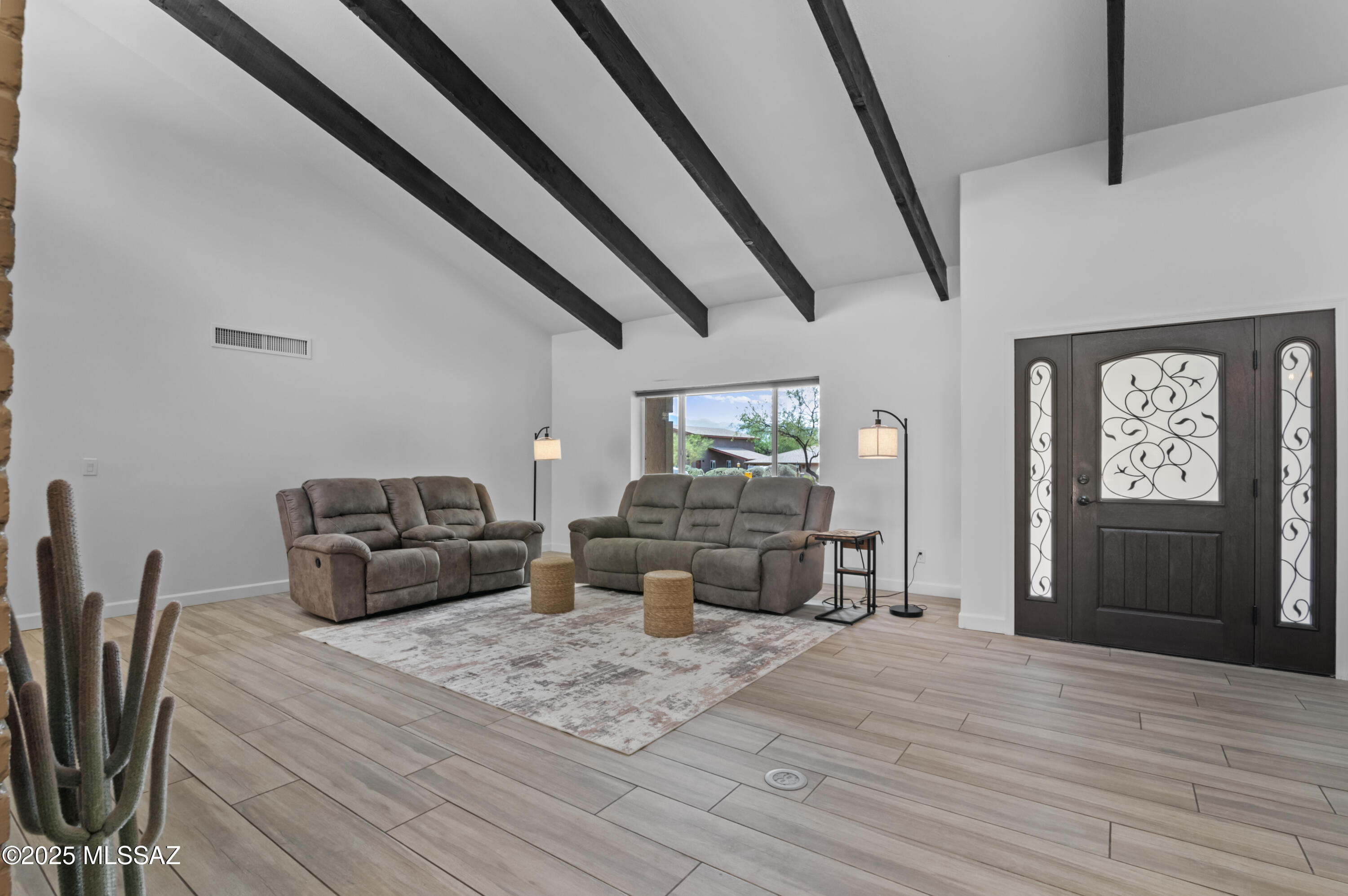 Catalina Madre (1-70) - Residential