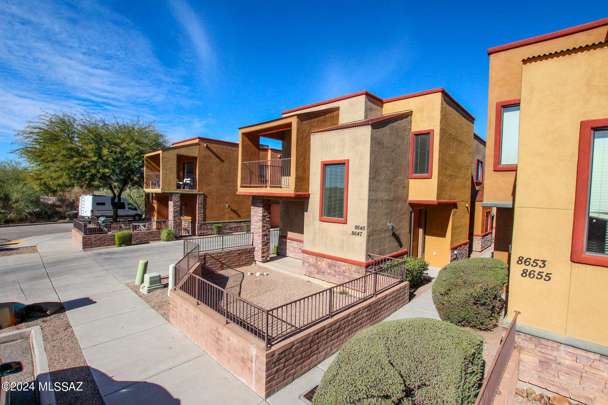 Dos Tiburones Townhouses (1-34) - Residential