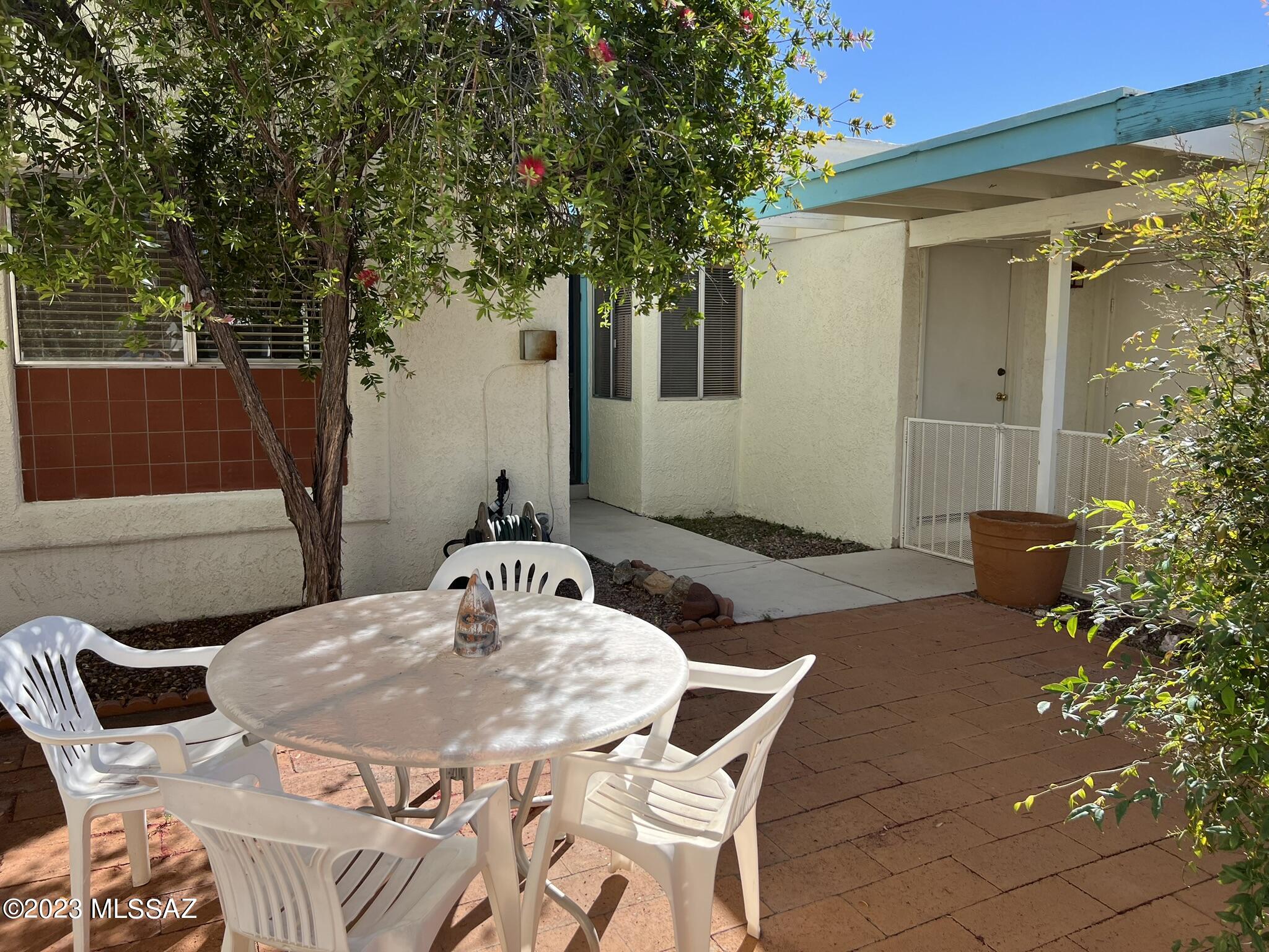 Colonia De Los Alamos (BK1-45) - Residential