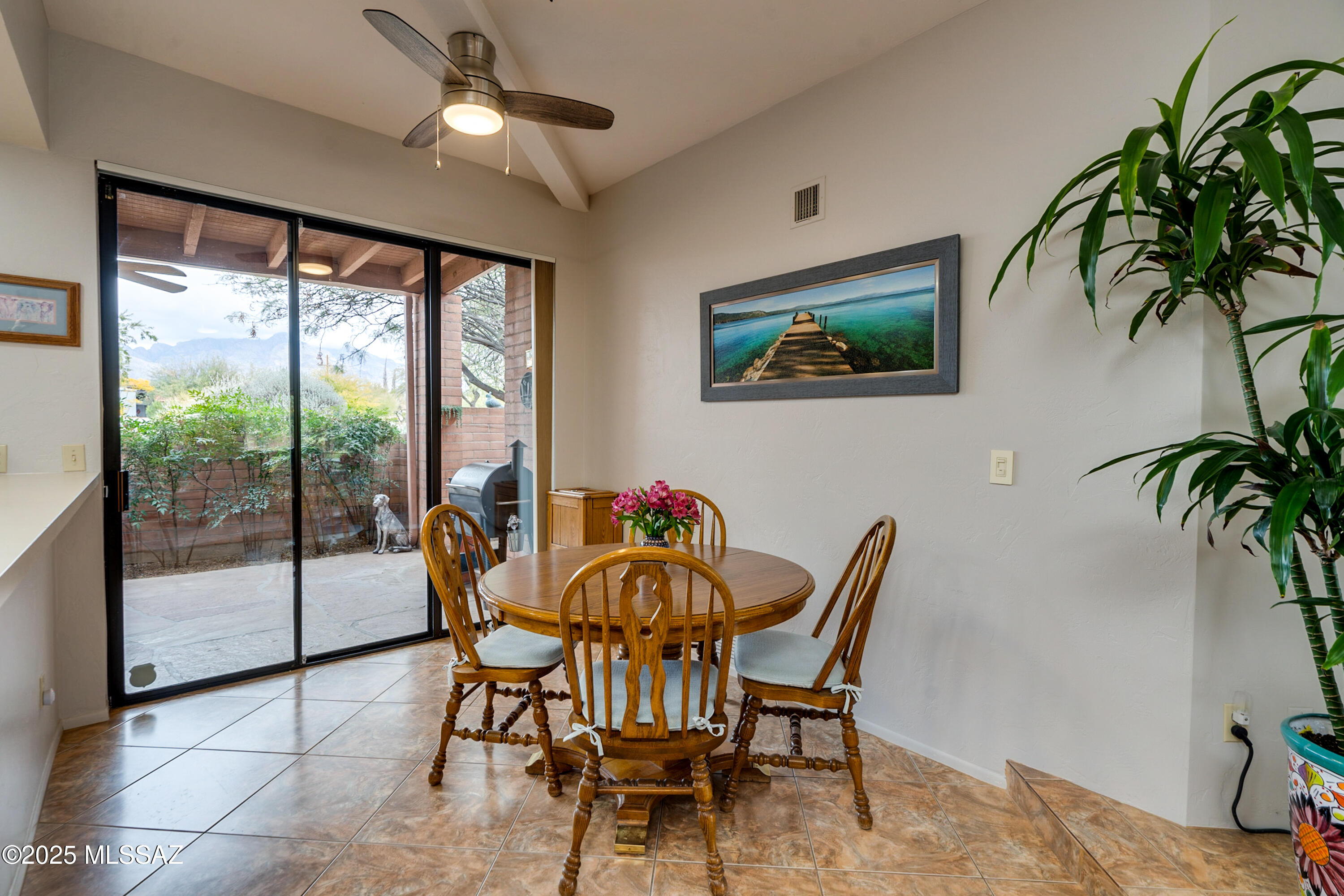La Mirada (1-8) - Residential