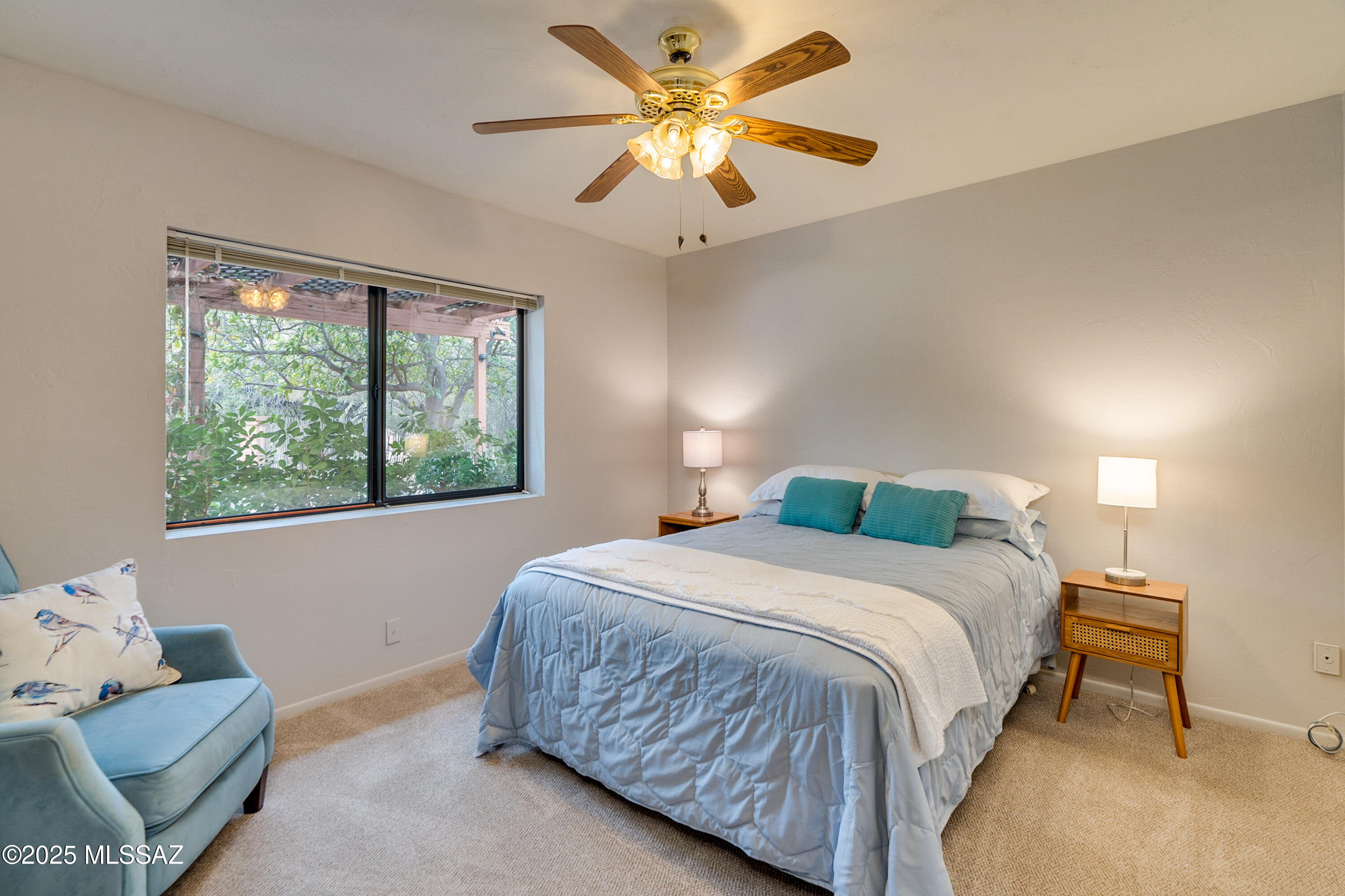 La Mirada (1-8) - Residential