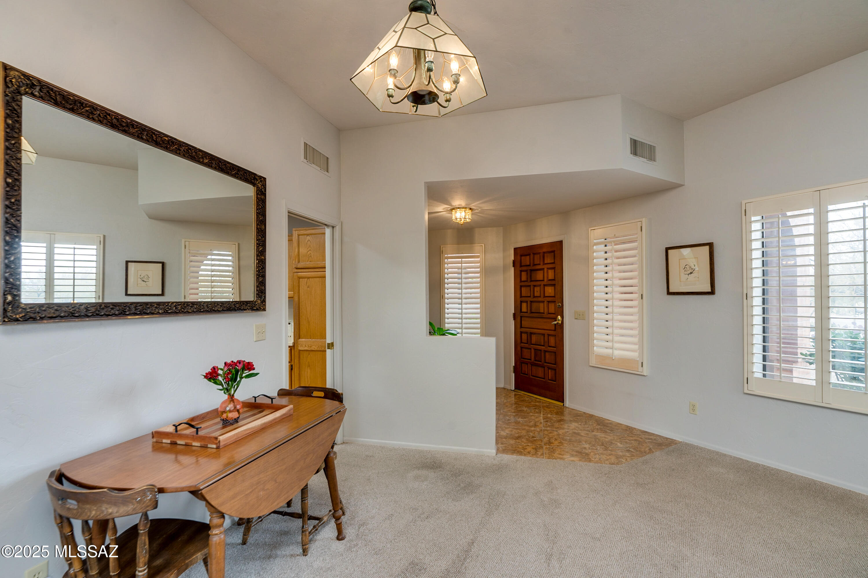 La Mirada (1-8) - Residential