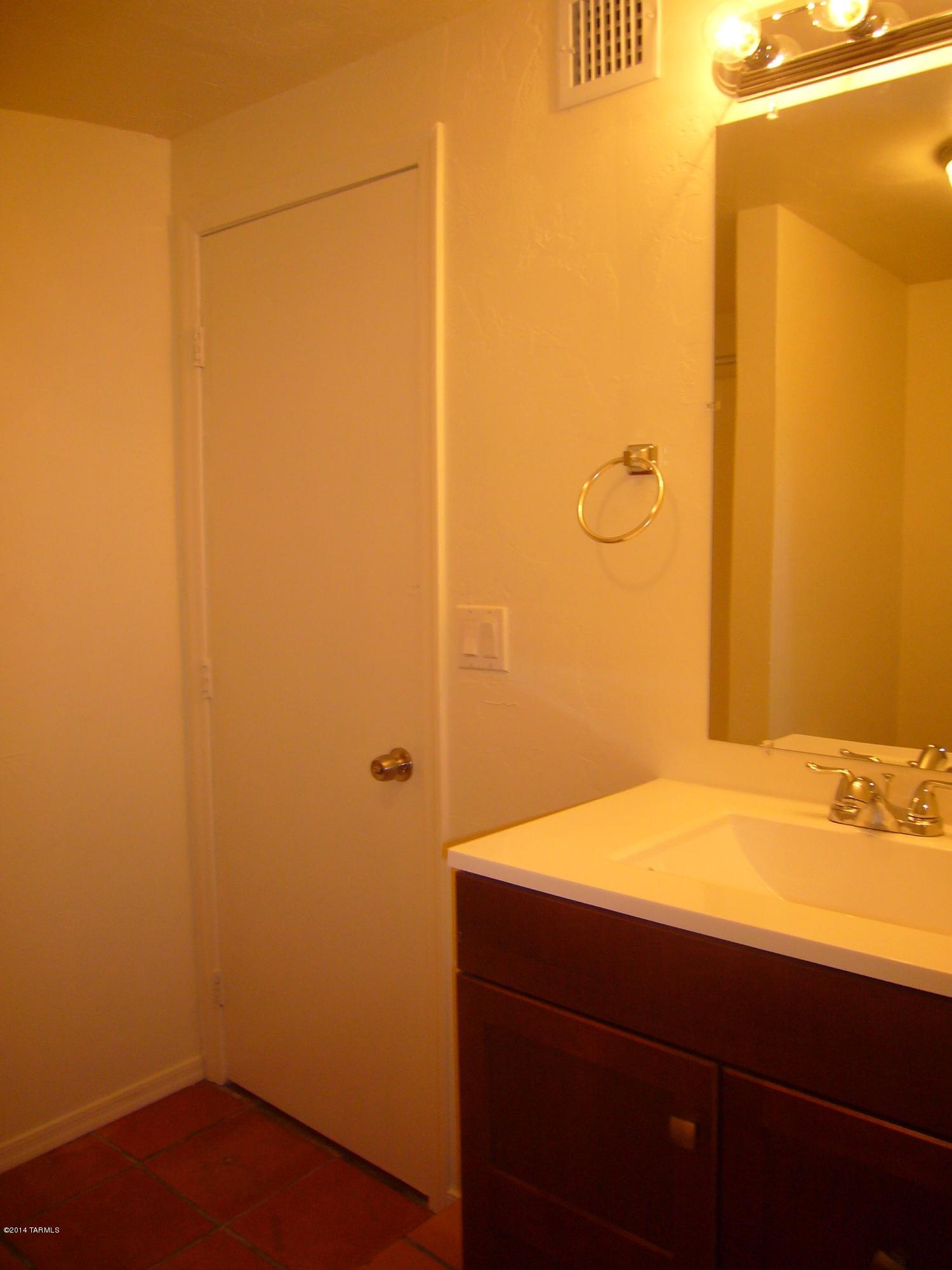 Catalina Farms - Residential Lease