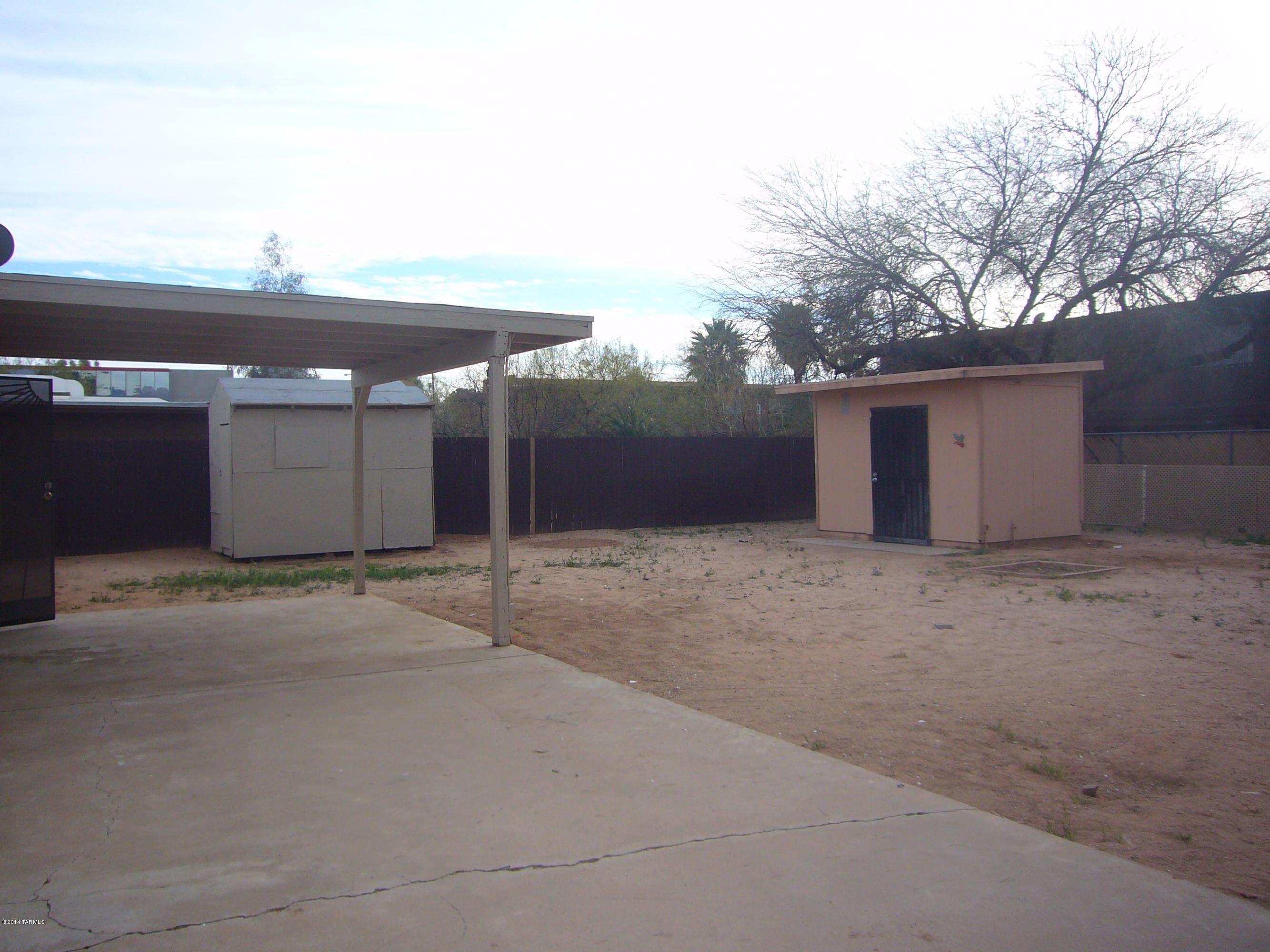 Catalina Farms - Residential Lease