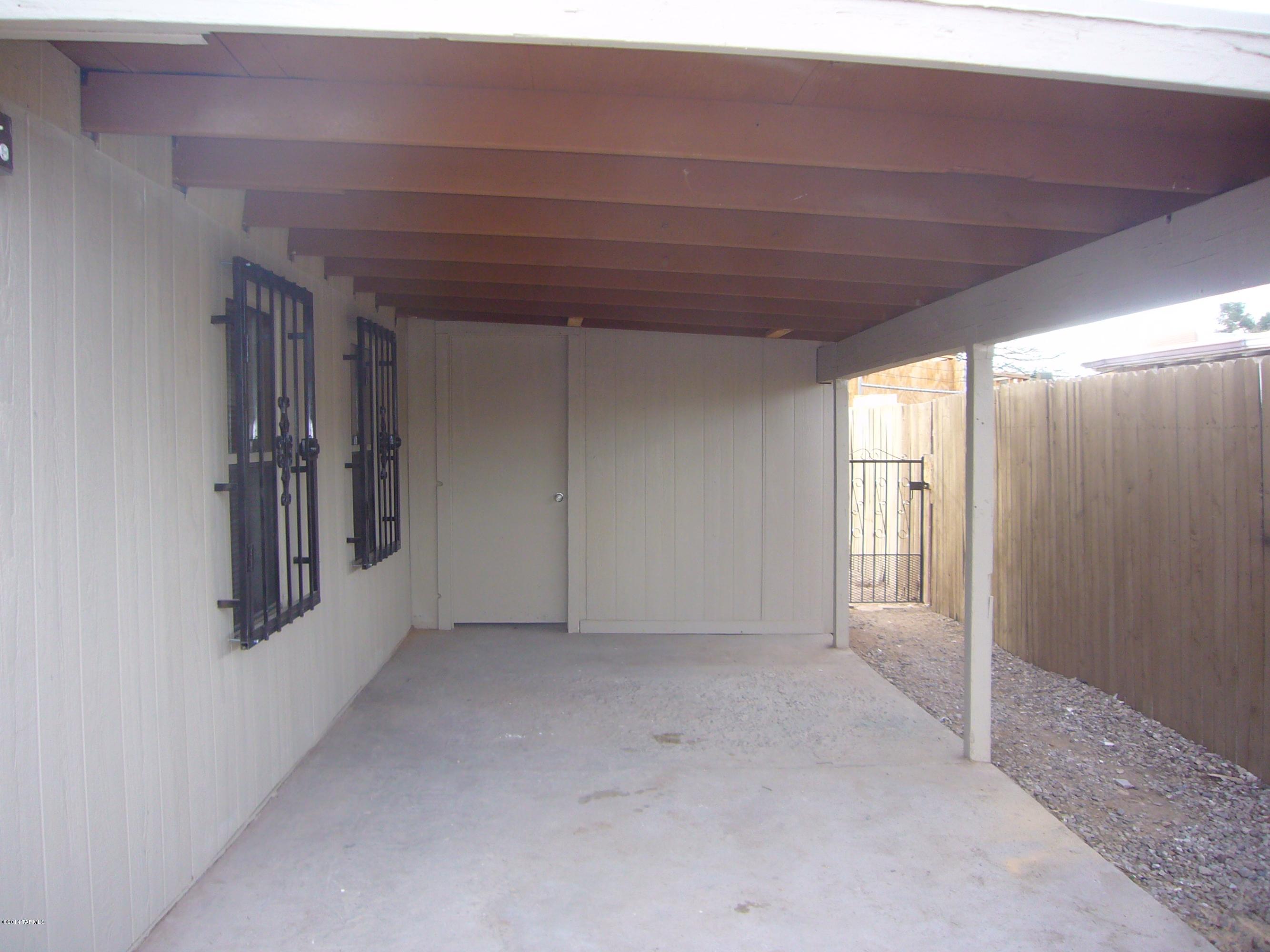 Catalina Farms - Residential Lease