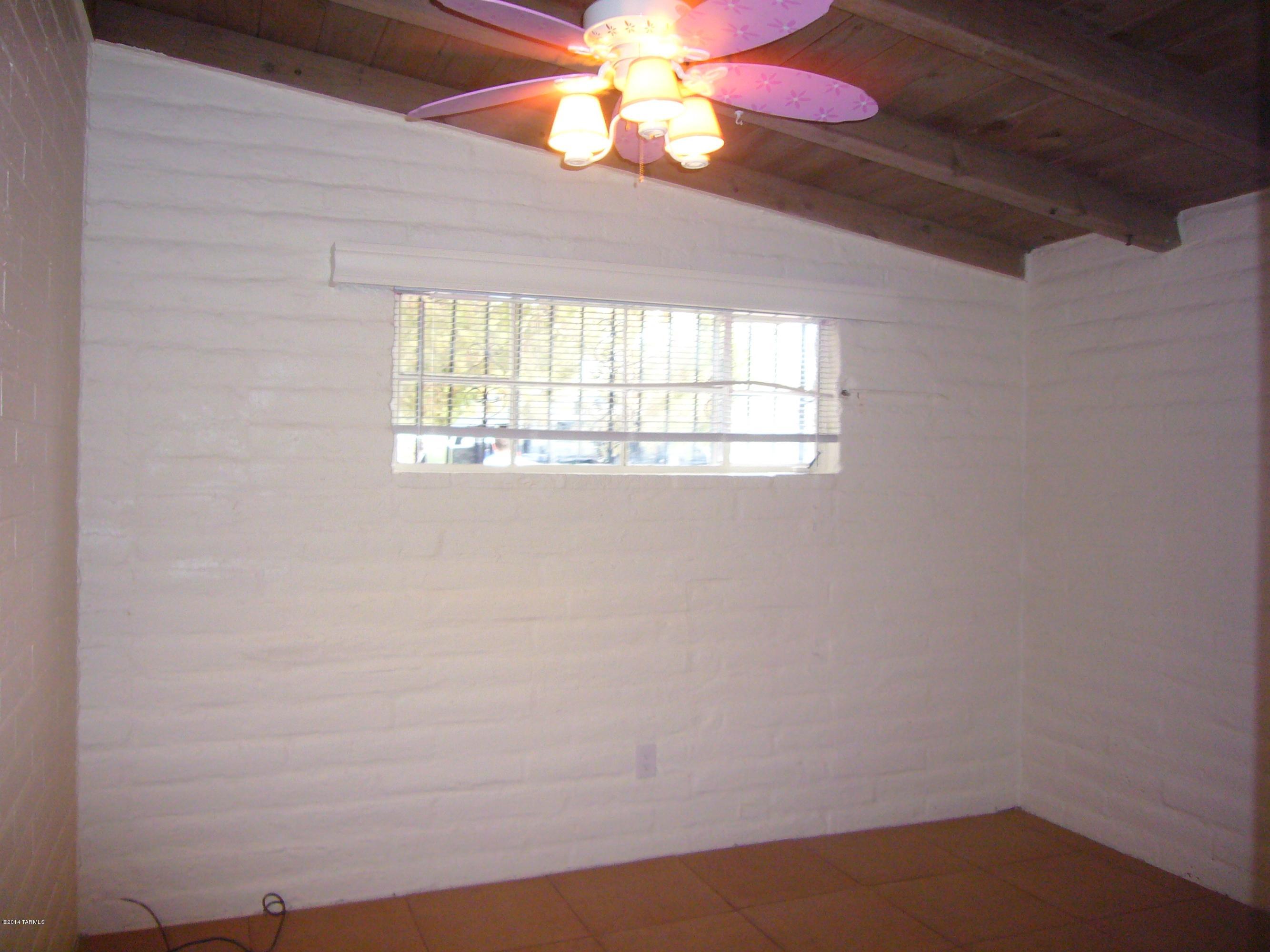 Catalina Farms - Residential Lease