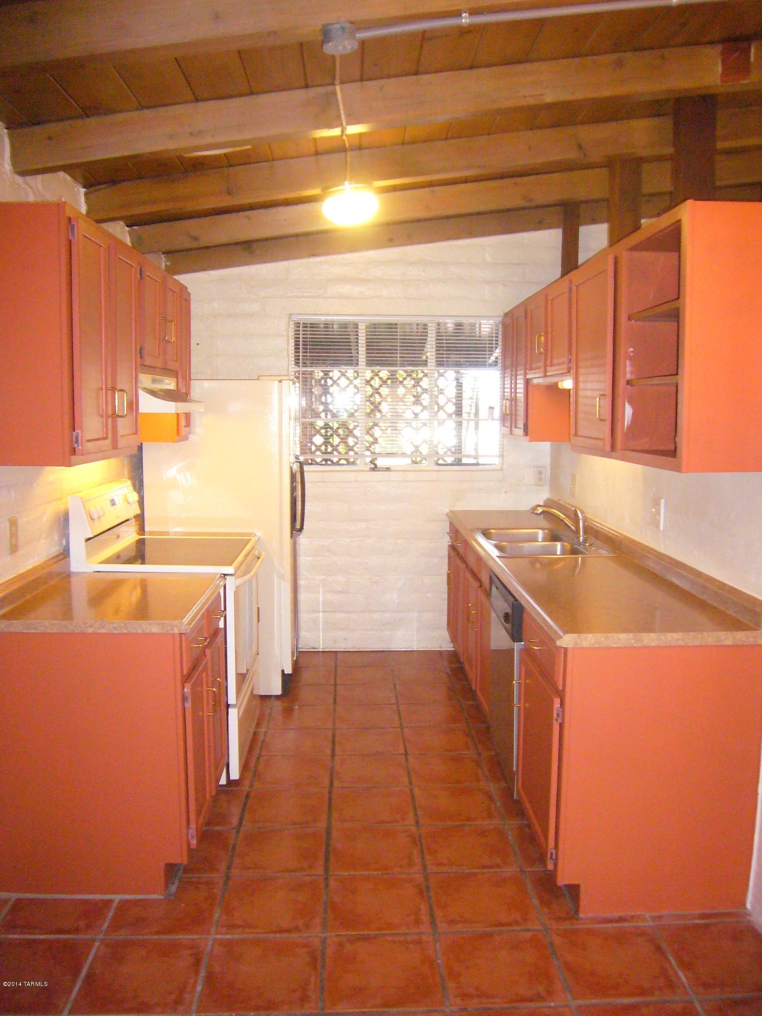 Catalina Farms - Residential Lease