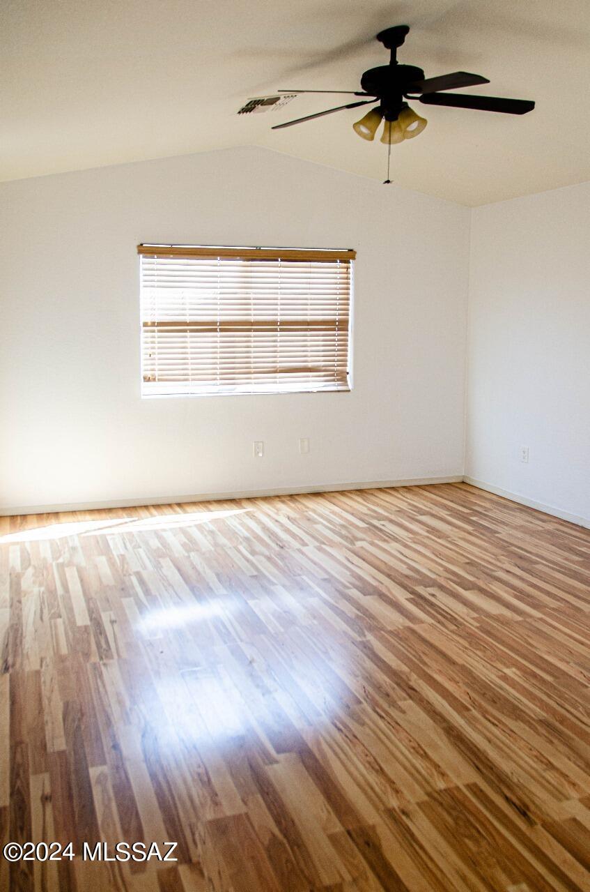 Tres Pueblos - Residential Lease