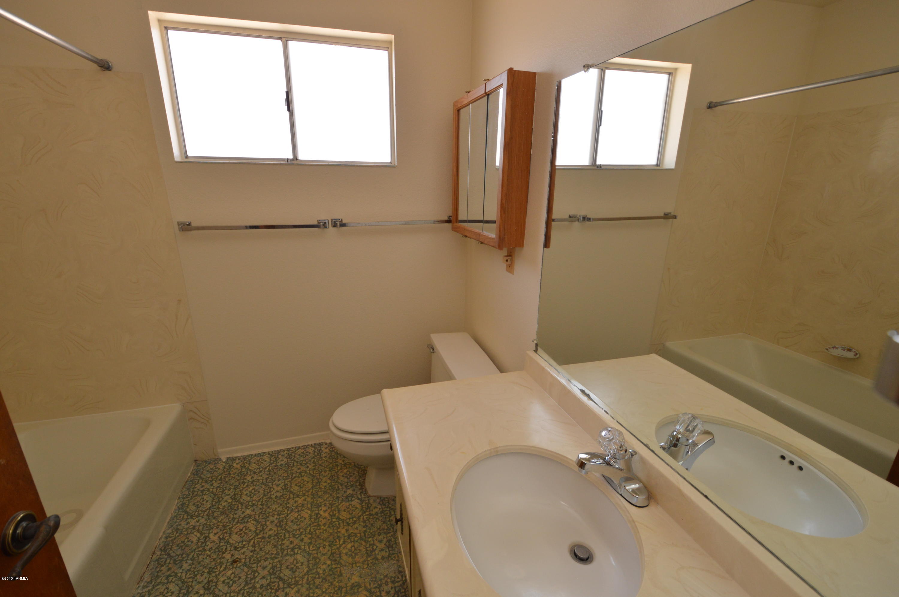 Rincon Vista (1-28) - Residential Lease