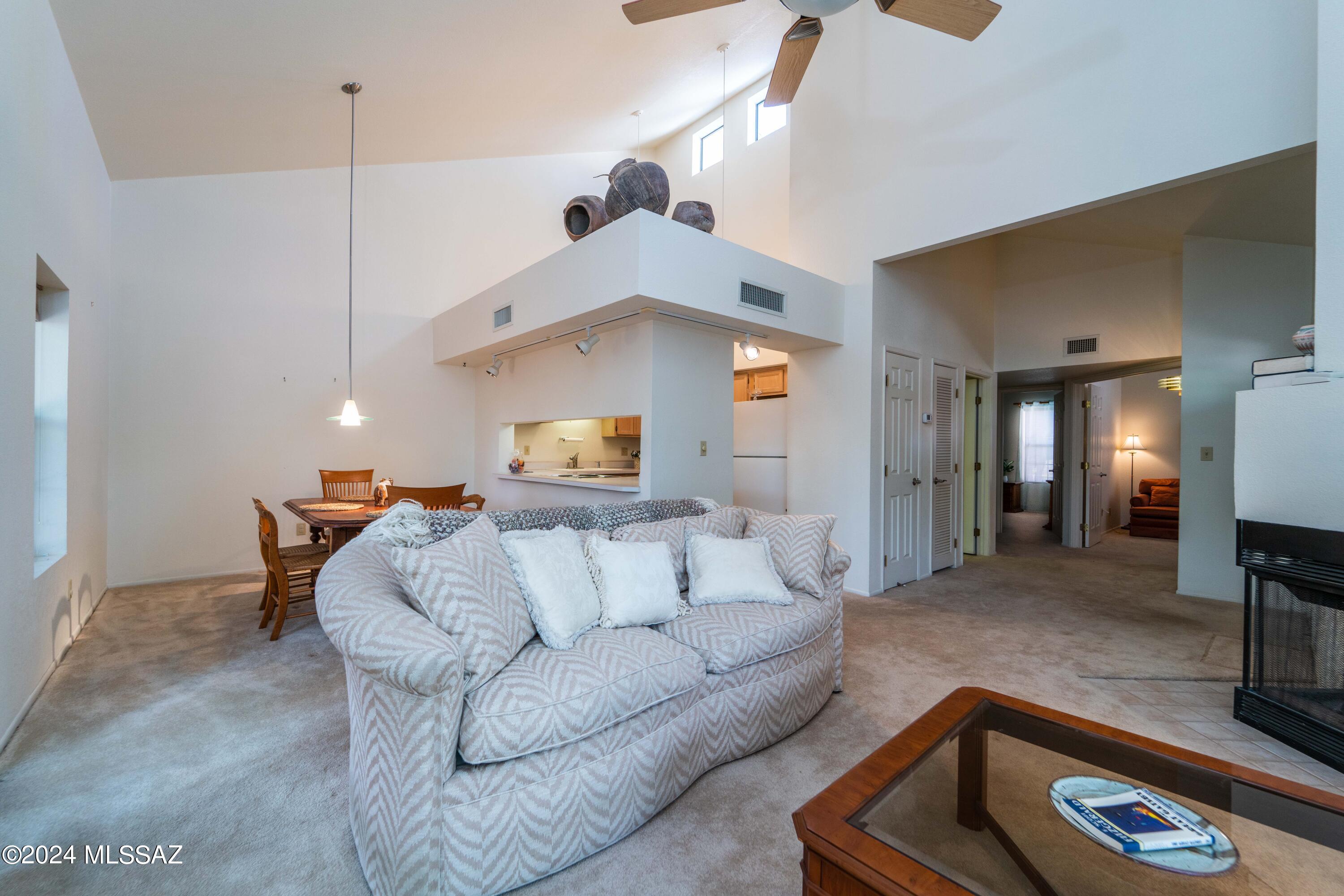 Ventana De Sabino North (1-127) - Residential