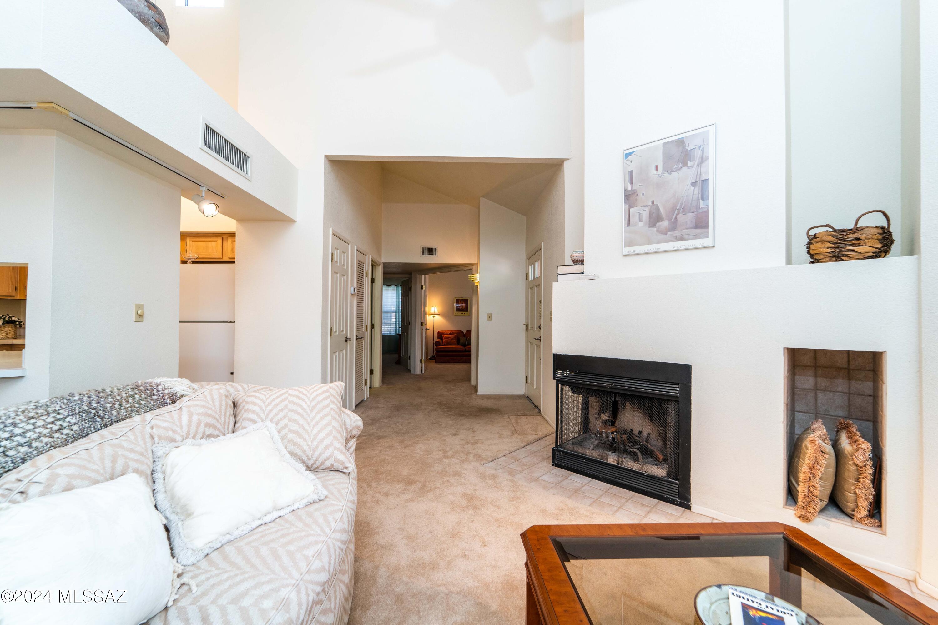 Ventana De Sabino North (1-127) - Residential