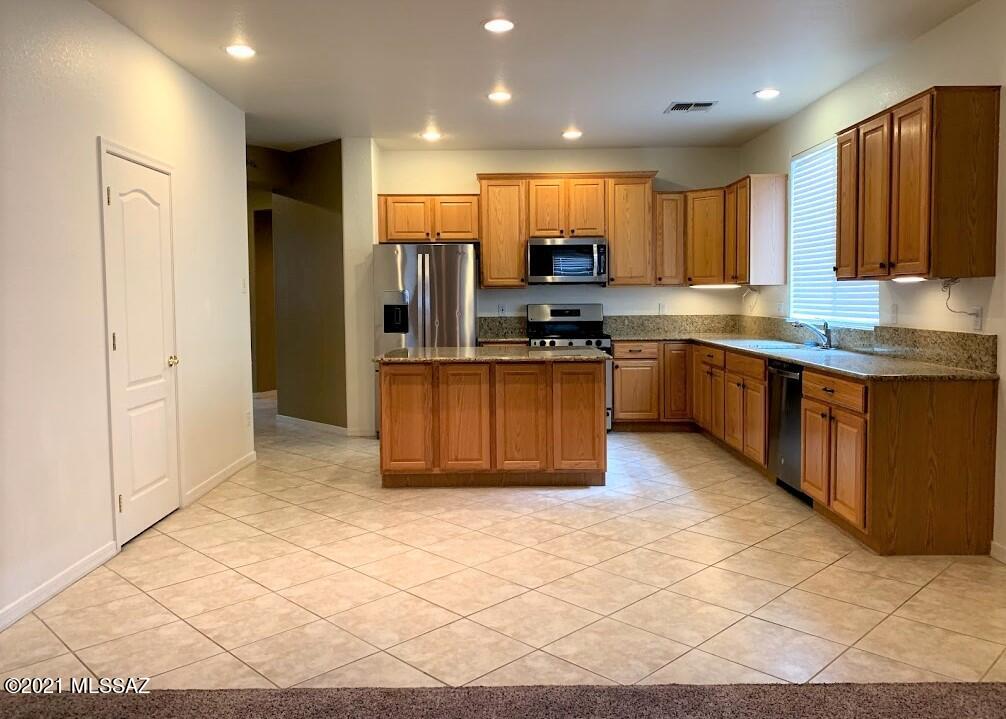 Rancho Vistoso Neighborhood 10 - Residential Lease