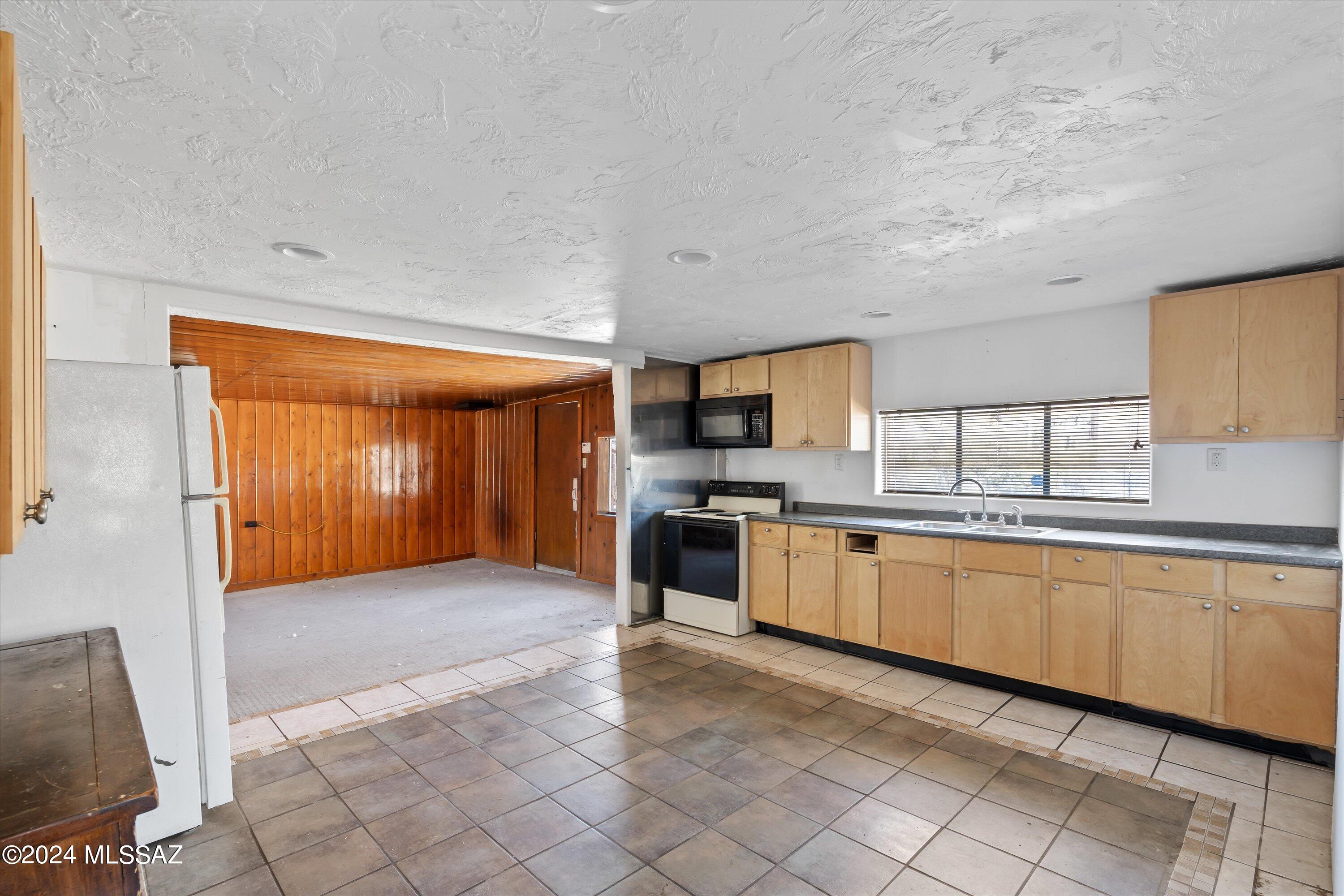Vista Las Catalinas NO. 2 - Residential