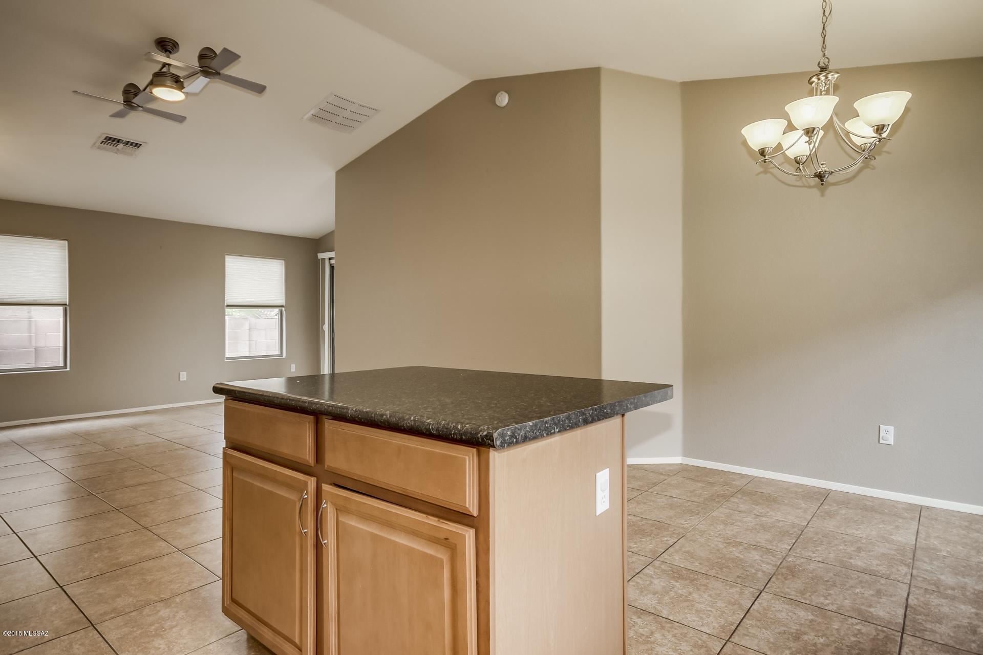 Rancho Del Lago (608-1030) - Residential