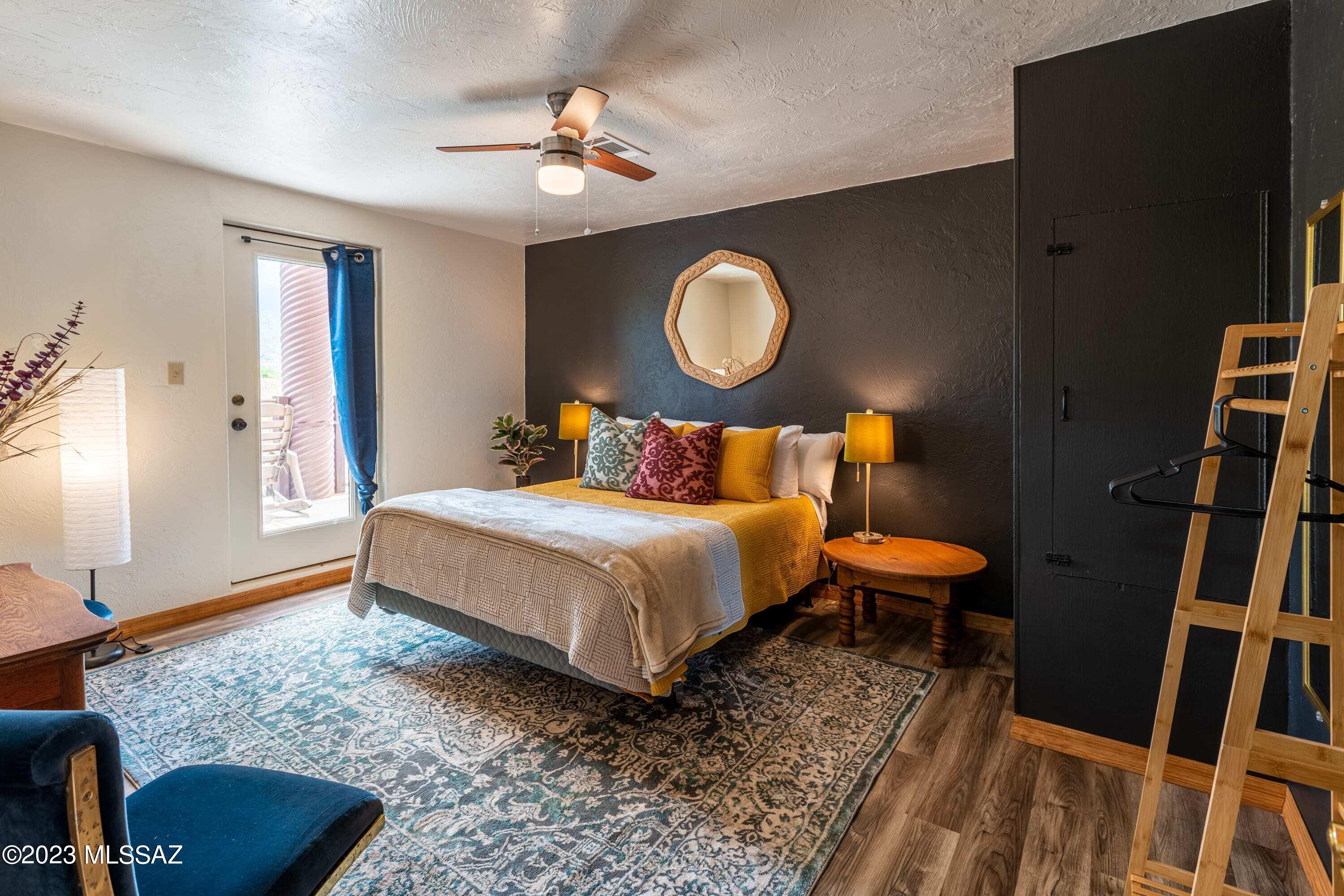 Tubac Plaza - Residential Lease