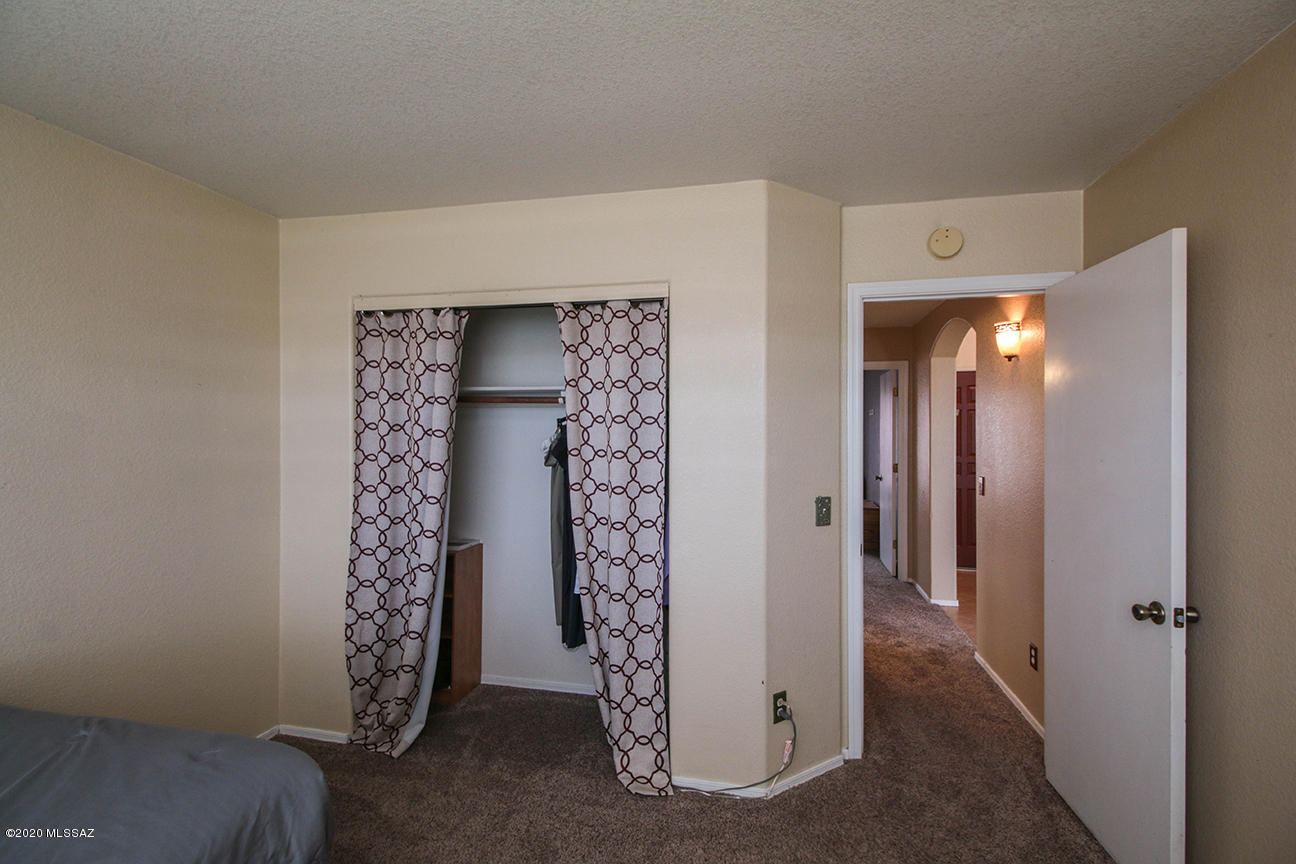 Sunrise Meadow At Rita Ranch (1-135) - Residential