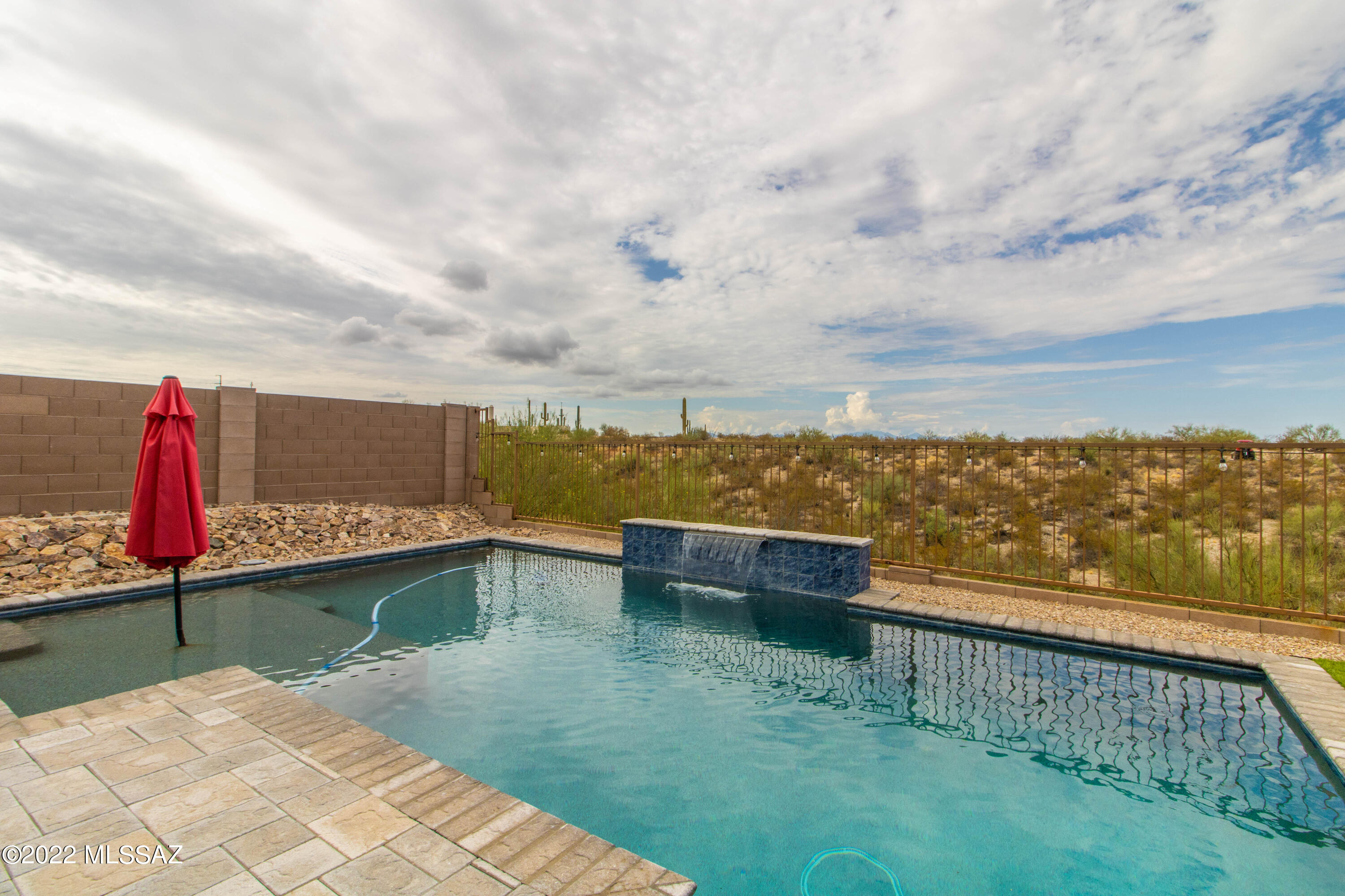 La Cima Esplendora - Residential